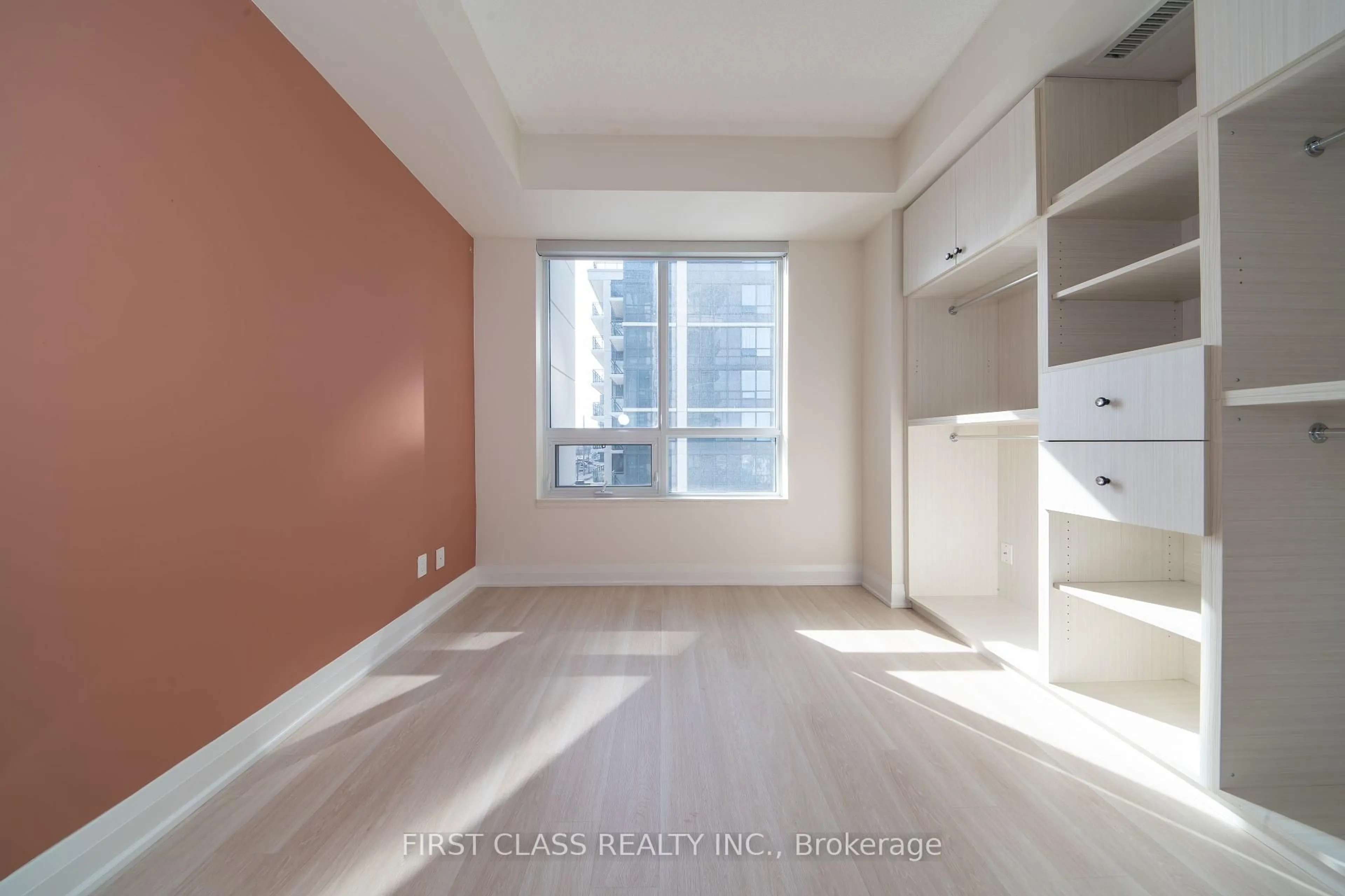 A pic of a room for 396 Highway 7 Rd #615, Richmond Hill Ontario L4B 0G7