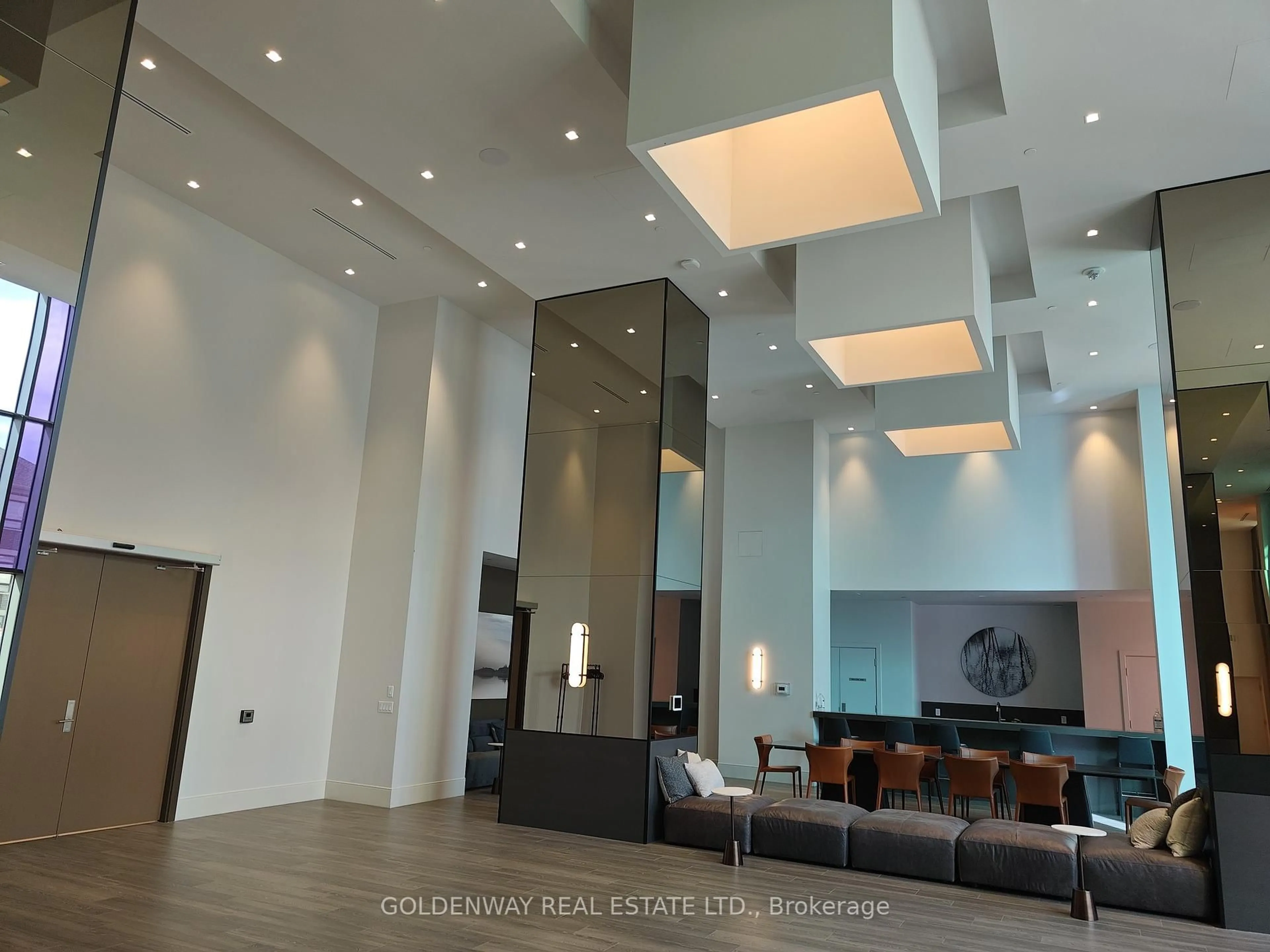 Indoor foyer for 38 Gandhi Lane #2902, Markham Ontario L3T 0G9