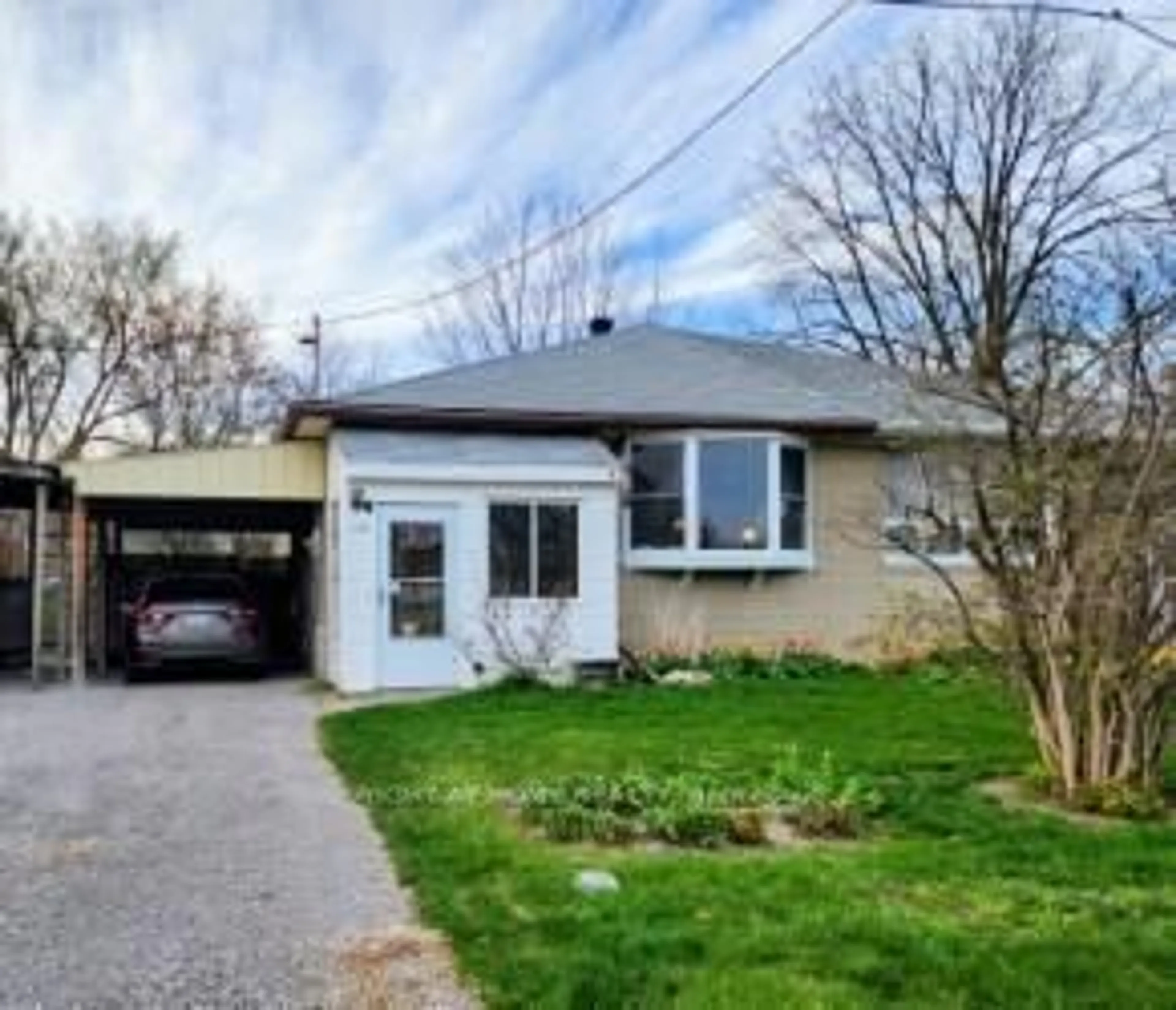 Unknown for 138 Longford Dr, Newmarket Ontario L3Y 2Y5