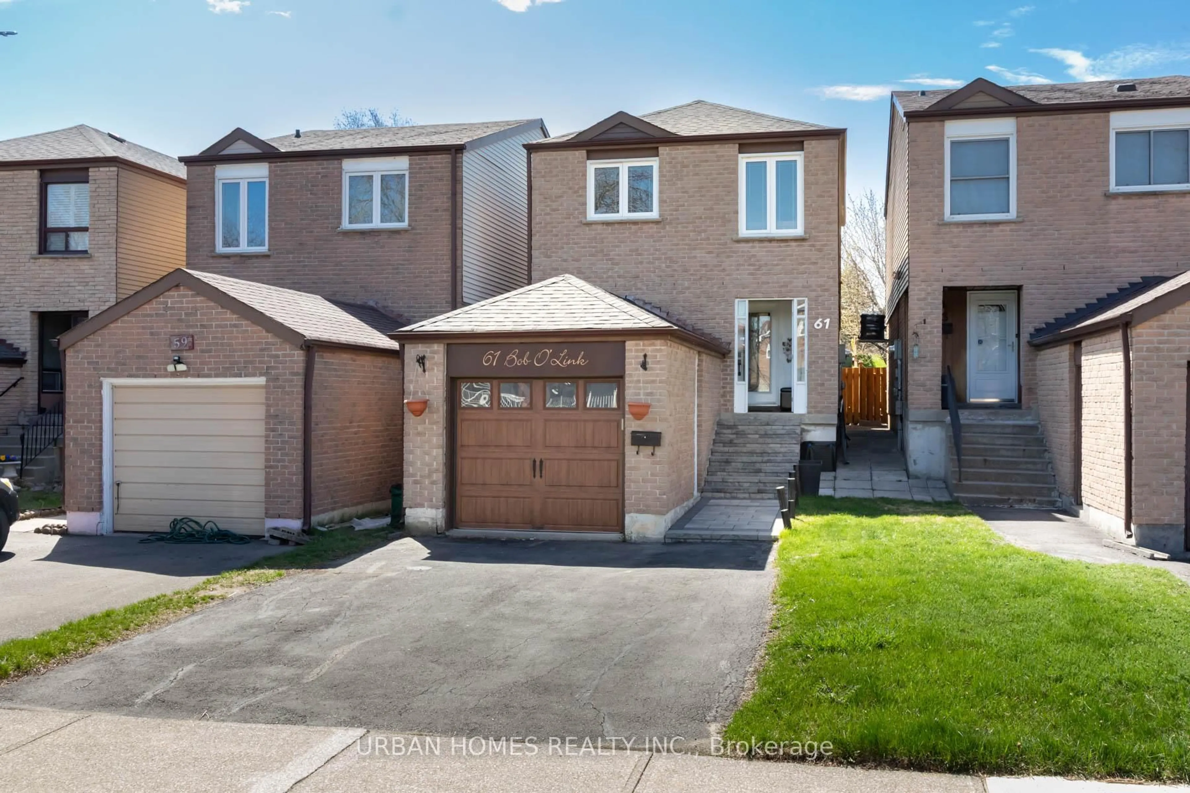 Unknown for 61 bob o'link Ave, Vaughan Ontario L4K 1H2
