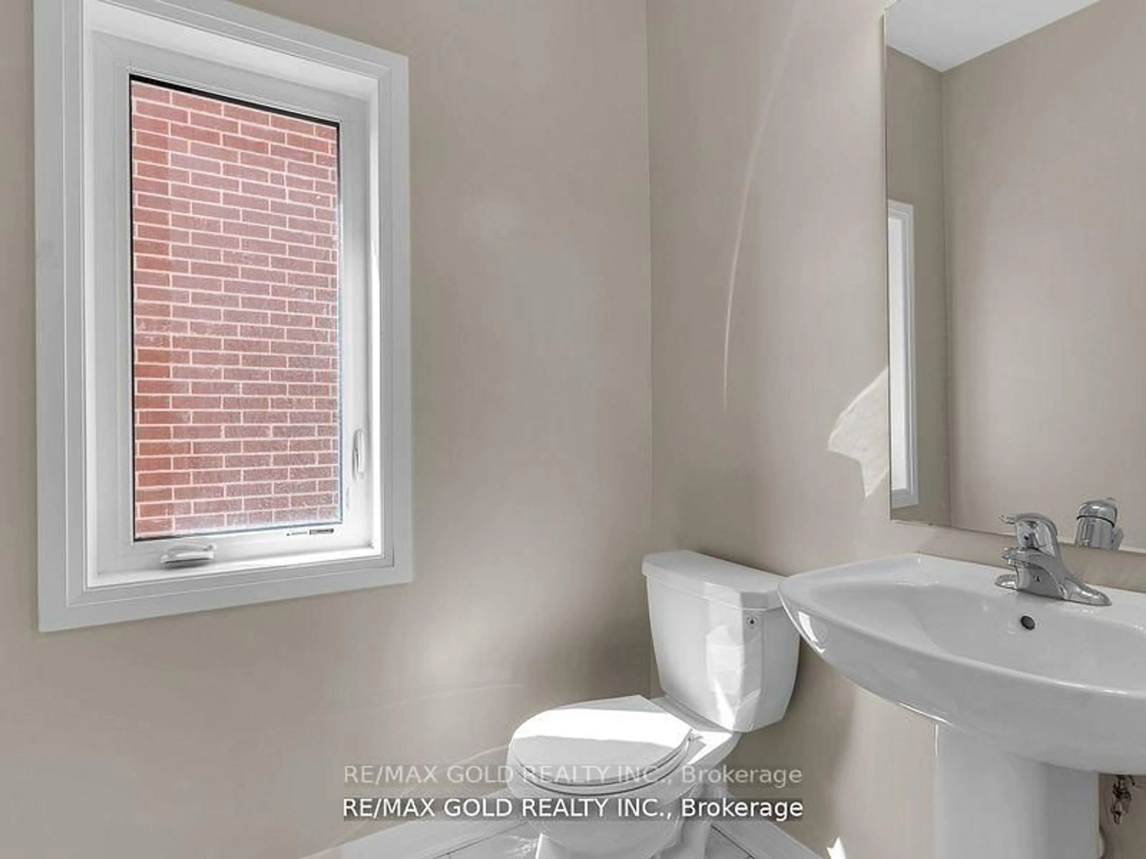 Standard bathroom, unknown for 1530 Prentice Rd, Innisfil Ontario L9S 0R3
