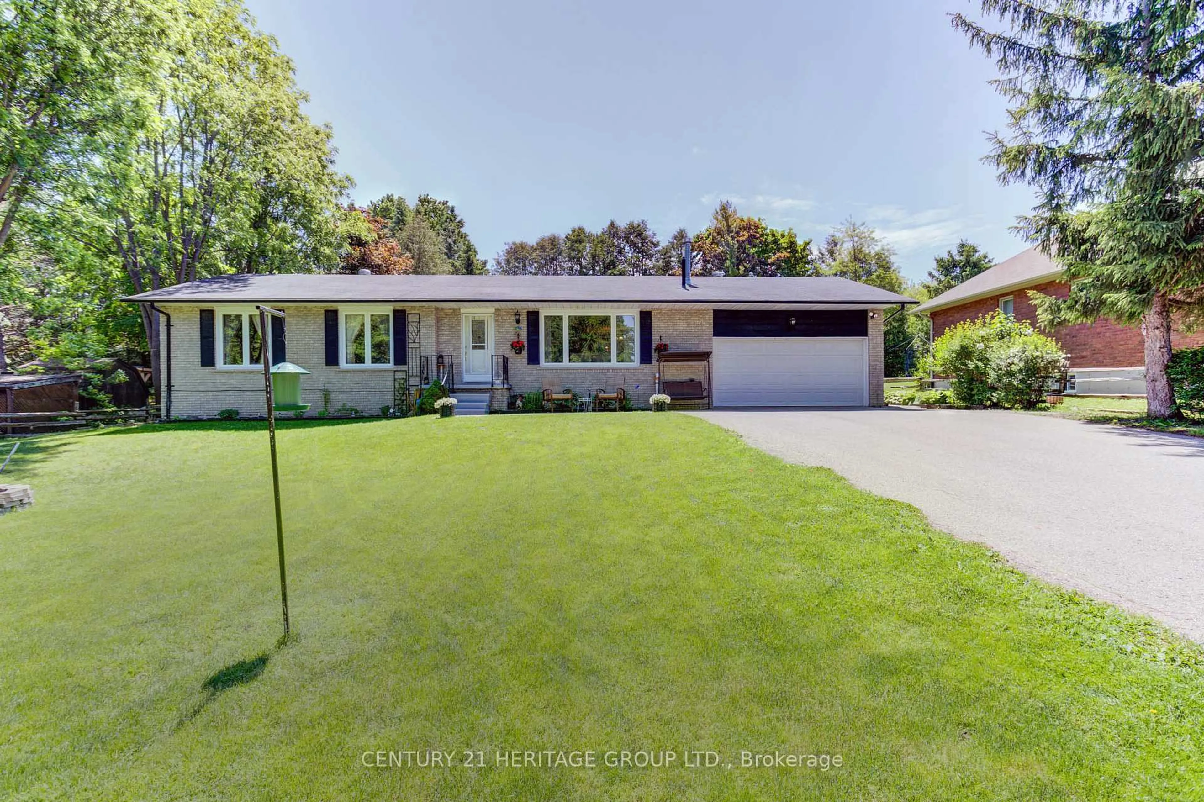 A pic from outside/outdoor area/front of a property/back of a property/a pic from drone, street for 7987 County Rd 1 N/A, Adjala-Tosorontio Ontario L0G 1L0