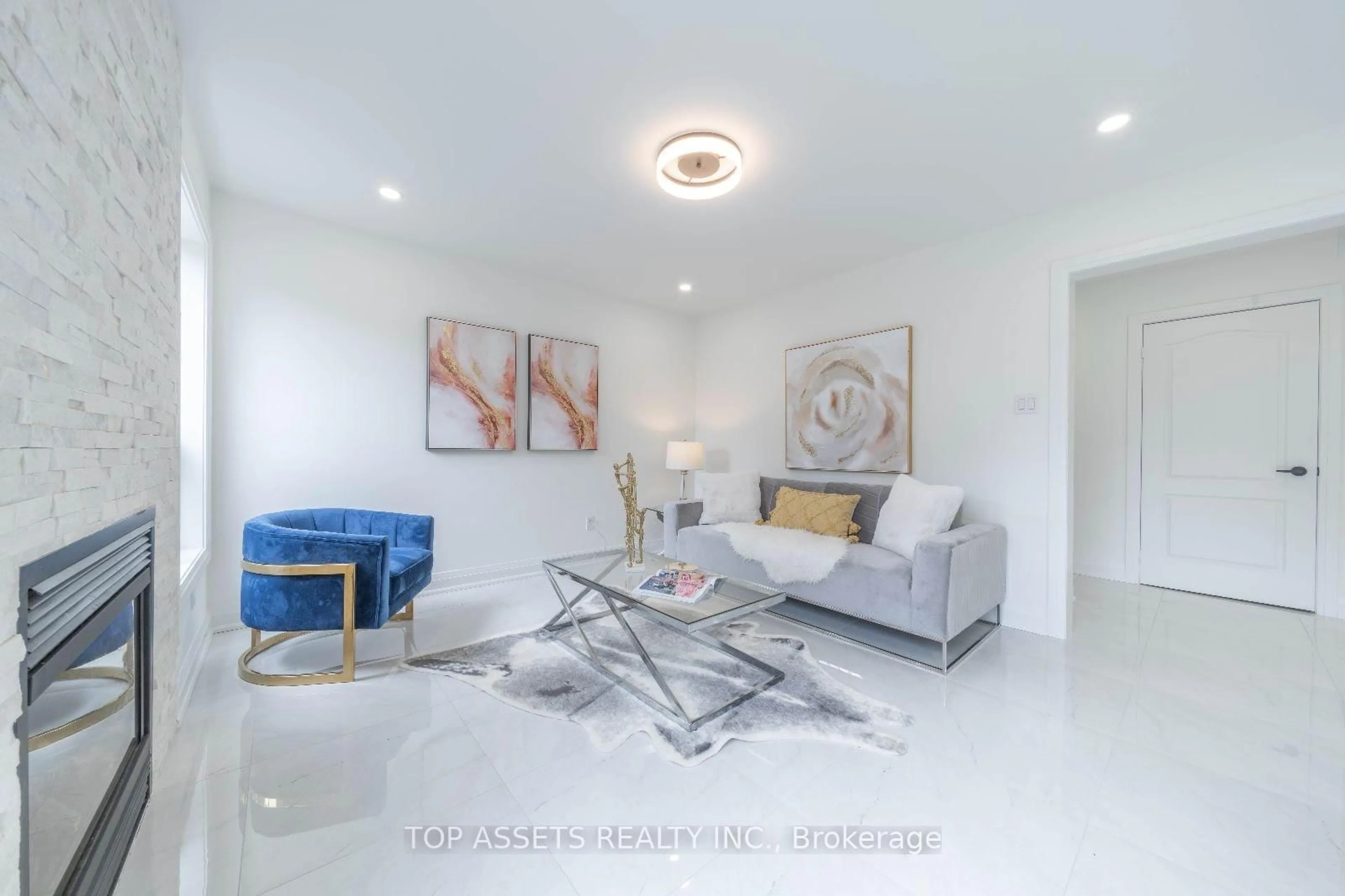 Living room with furniture, unknown for 37 Landsdown Cres, Markham Ontario L6E 1M6