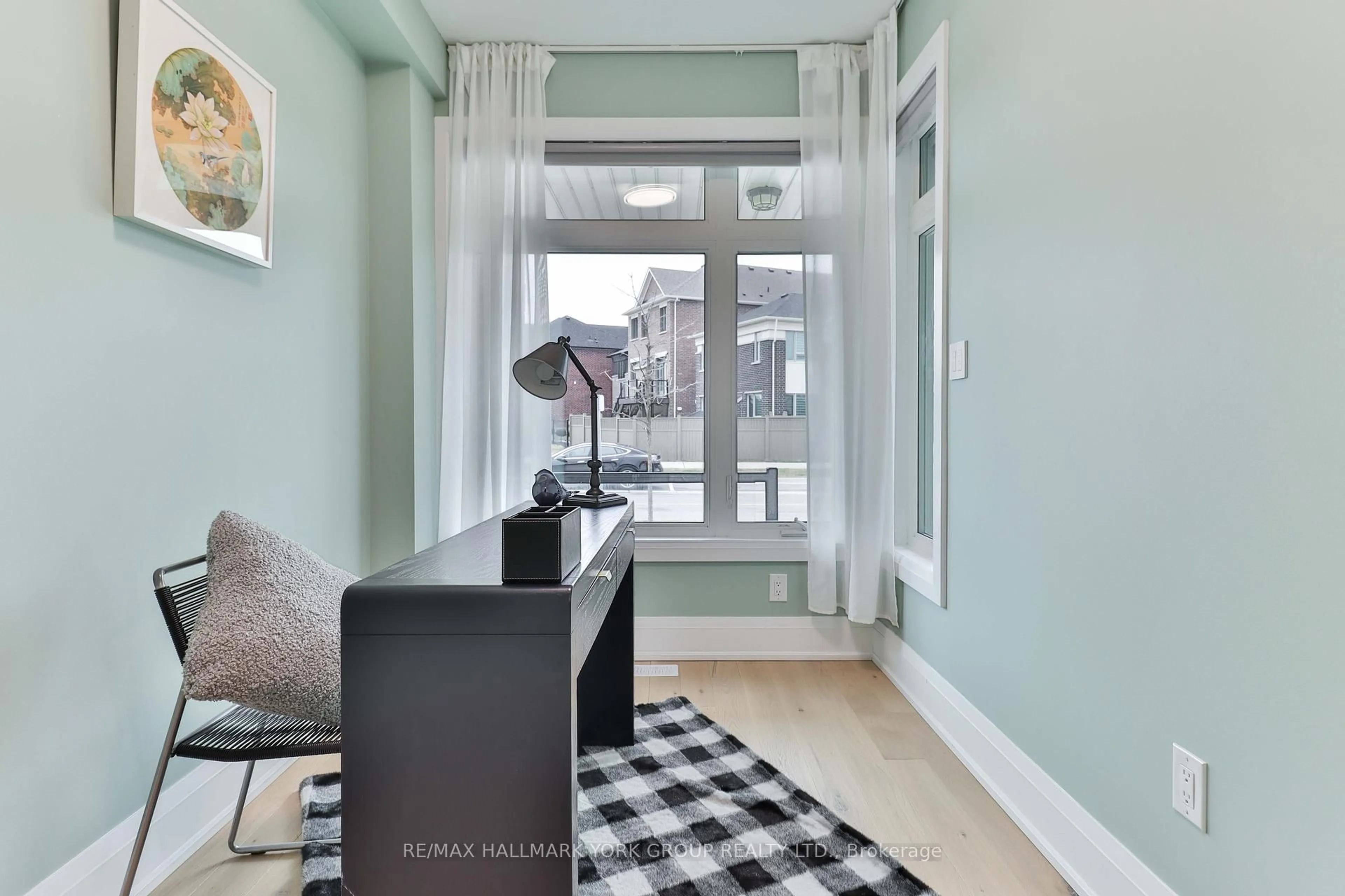 Indoor entryway for 249 Beaverbrae Dr, Markham Ontario L6C 3K6