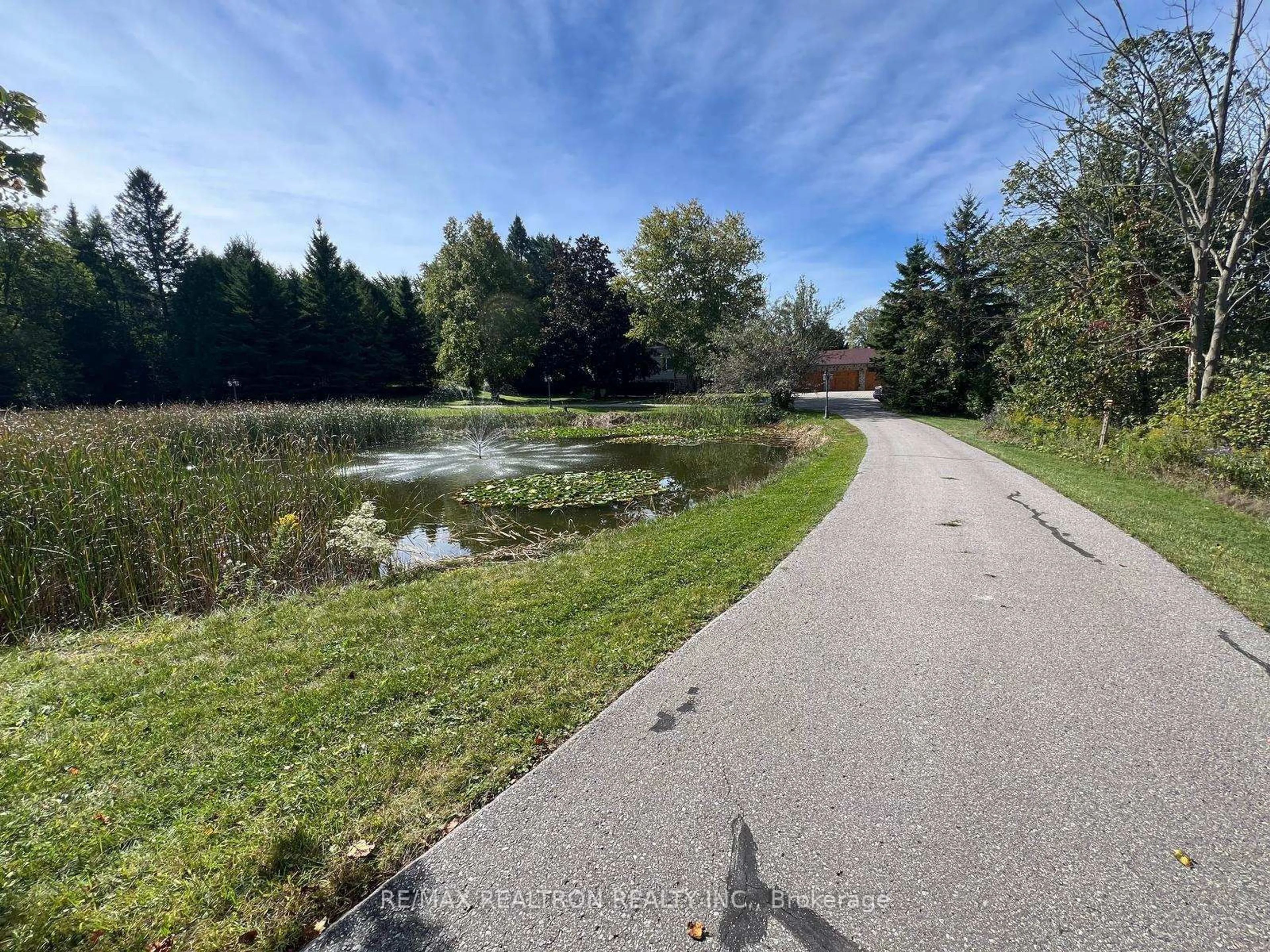Unknown for 20034 Second Concession Rd, East Gwillimbury Ontario L9N 1P5