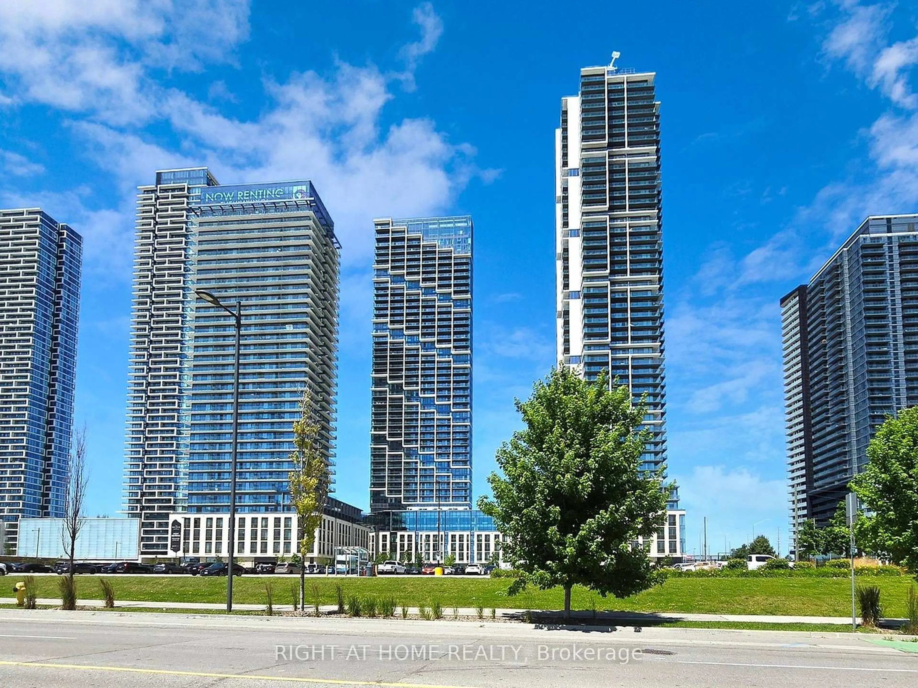 Unknown for 1000 Portage Pkwy #4112, Vaughan Ontario L4K 0L1