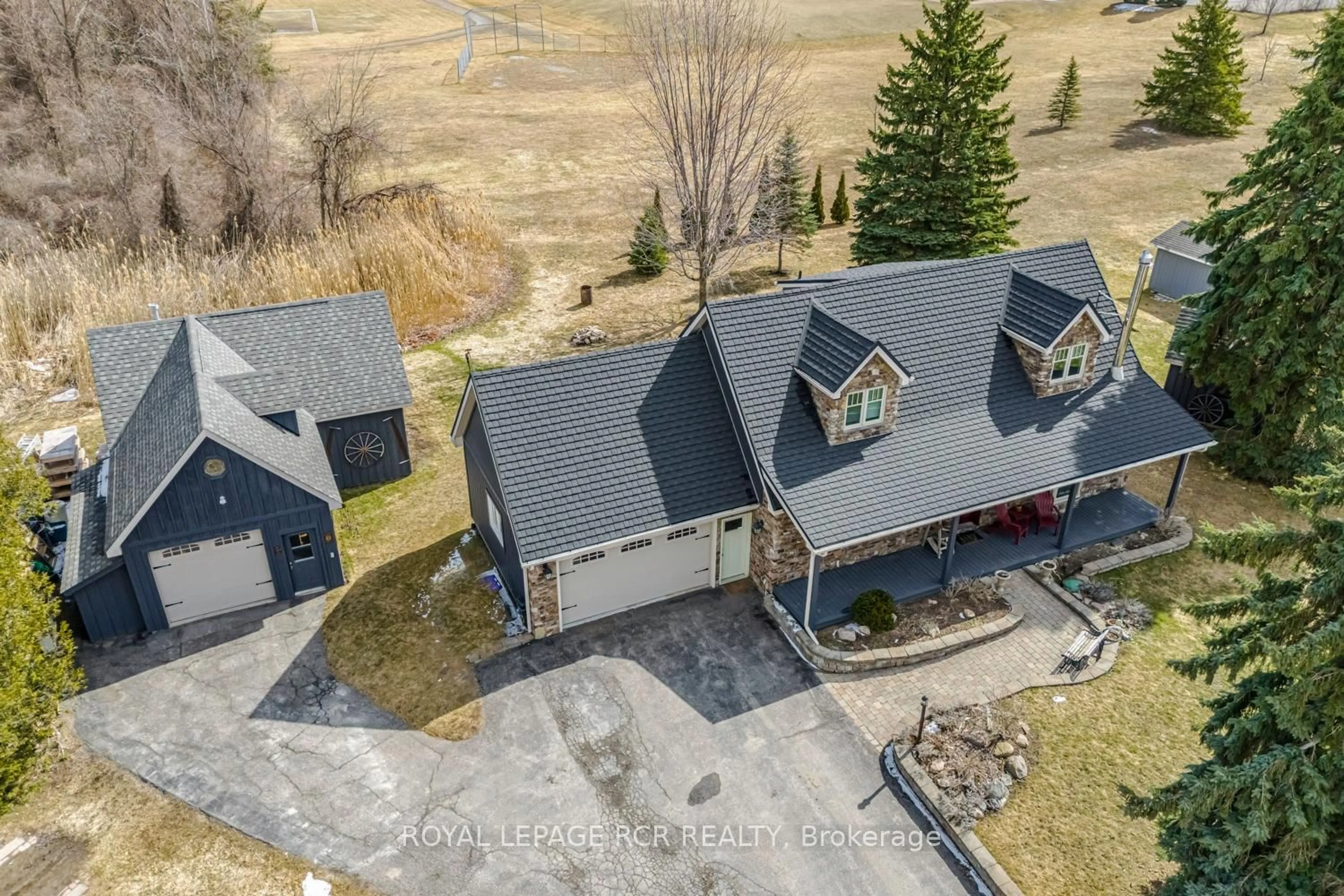 A pic from outside/outdoor area/front of a property/back of a property/a pic from drone, unknown for 2163 Concession 8 Rd, Adjala-Tosorontio Ontario L0G 1W0