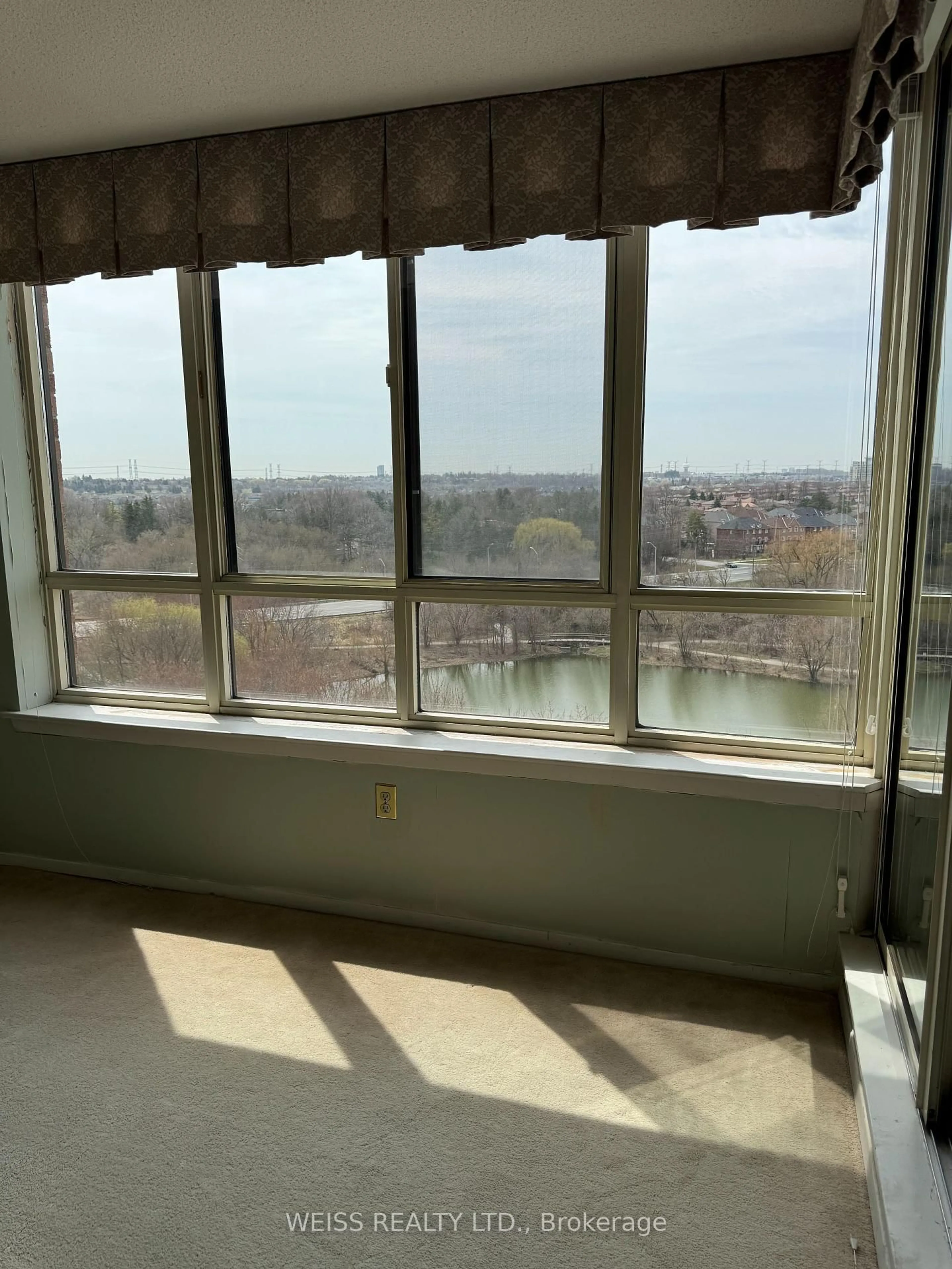 A pic of a room for 55 Austin Dr #PH11, Markham Ontario L3R 8H5