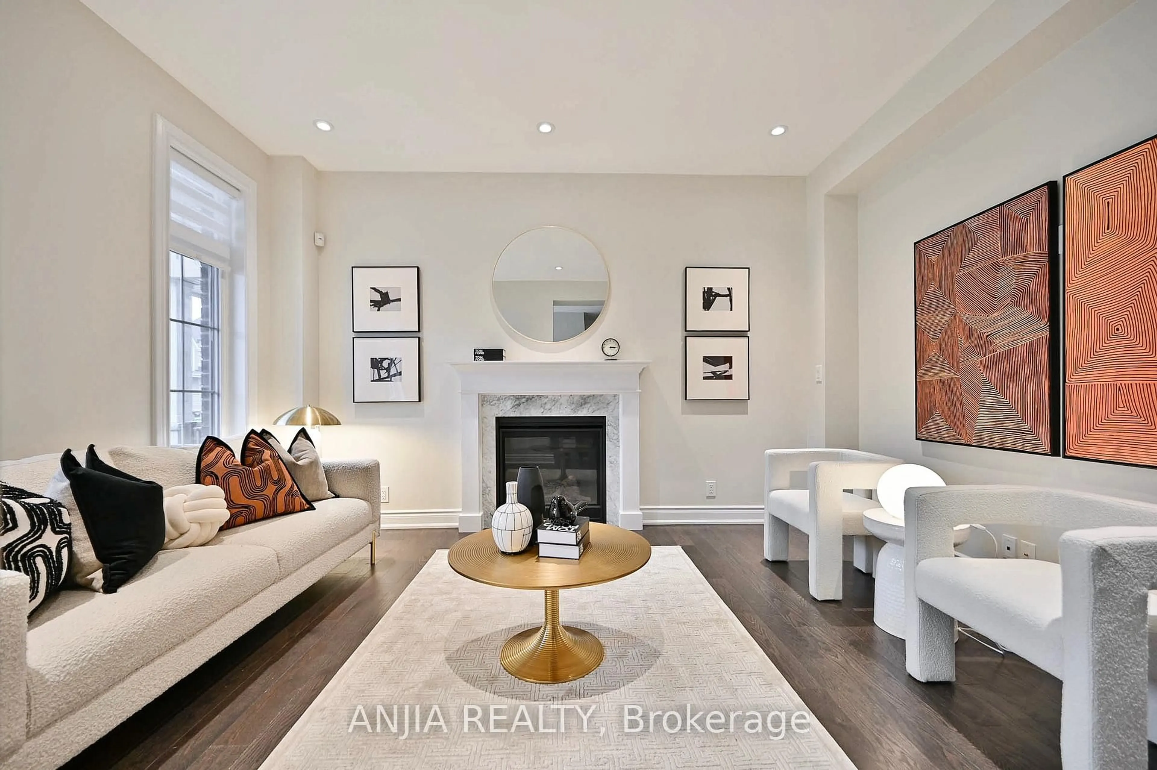 Living room with furniture, unknown for 19 York Downs Blvd, Markham Ontario L6C 3J5