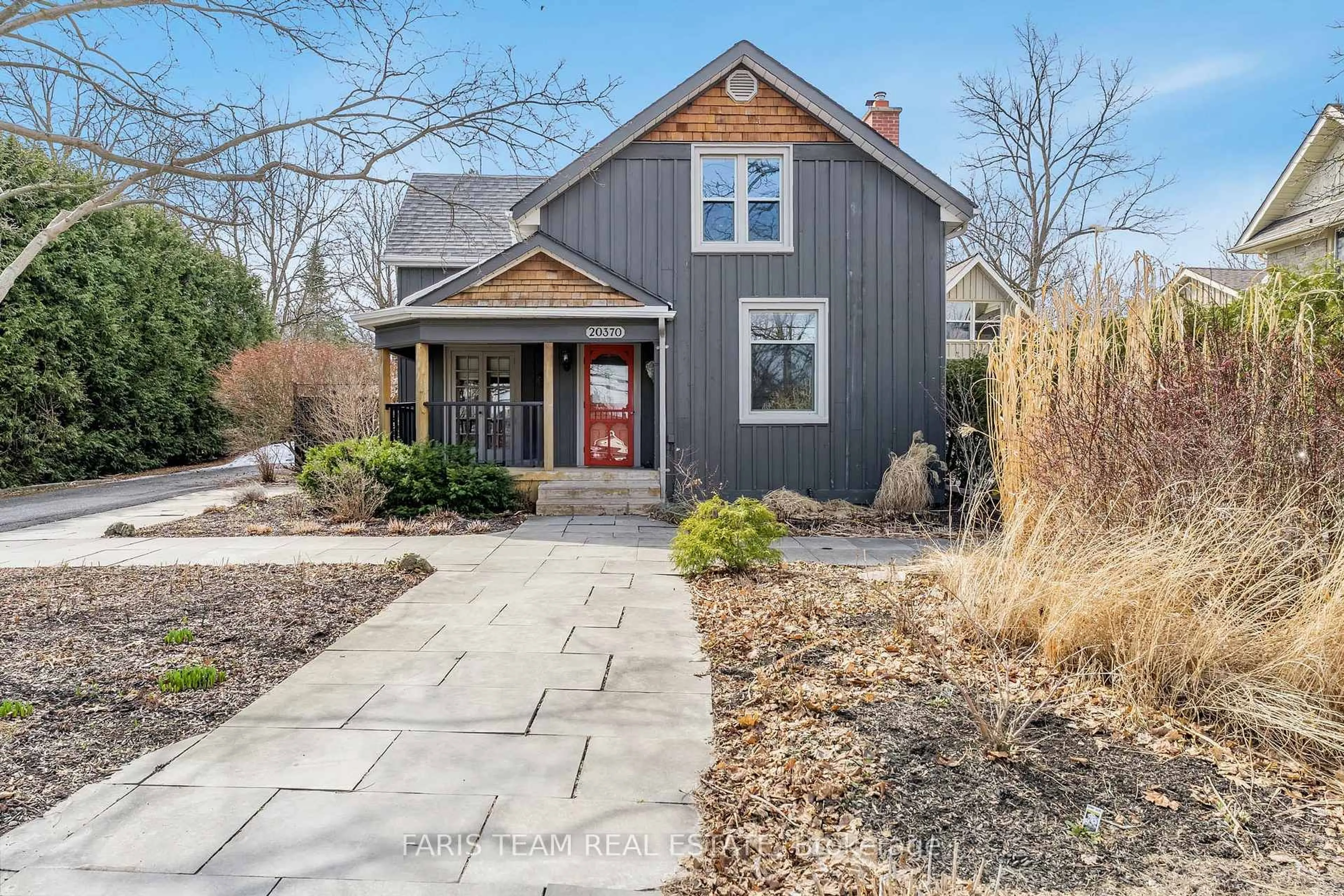 Home with brick exterior material, street for 20370 Leslie St, East Gwillimbury Ontario L0G 1R0