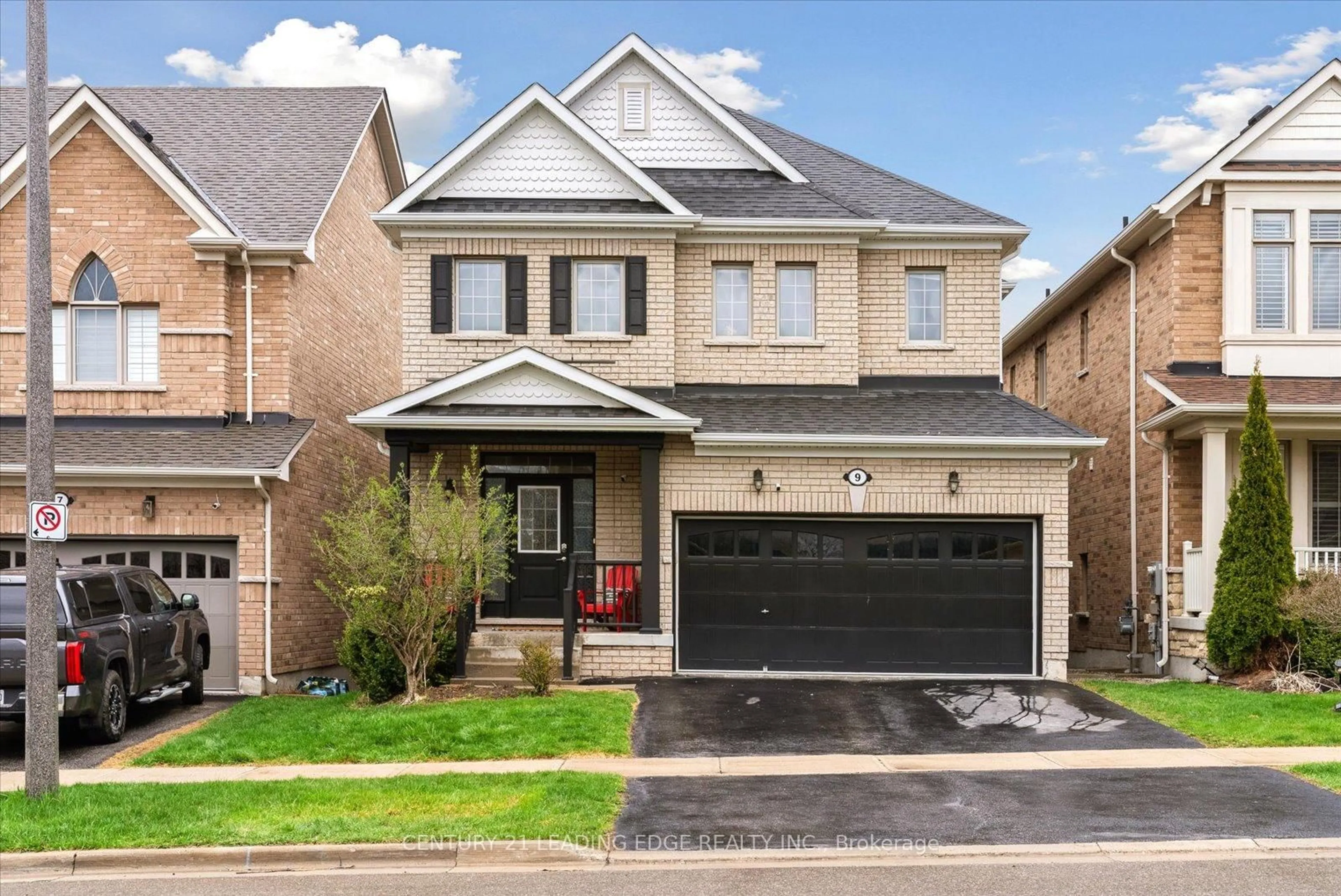 Home with brick exterior material, street for 9 Proctor Gate, New Tecumseth Ontario L0G 1W0