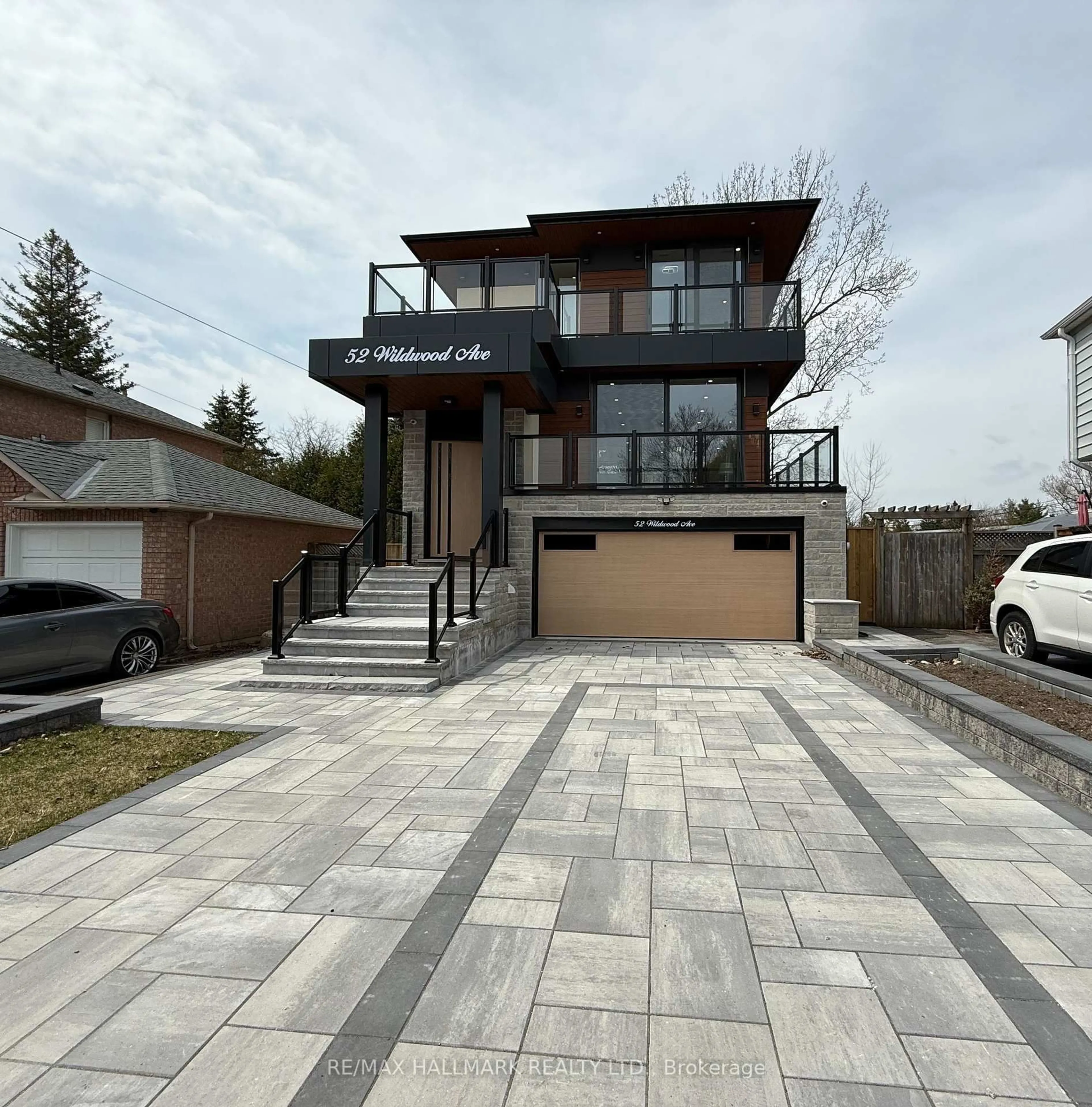 Home with brick exterior material, street for 52 Wildwood Ave, Richmond Hill Ontario L4E 3B3