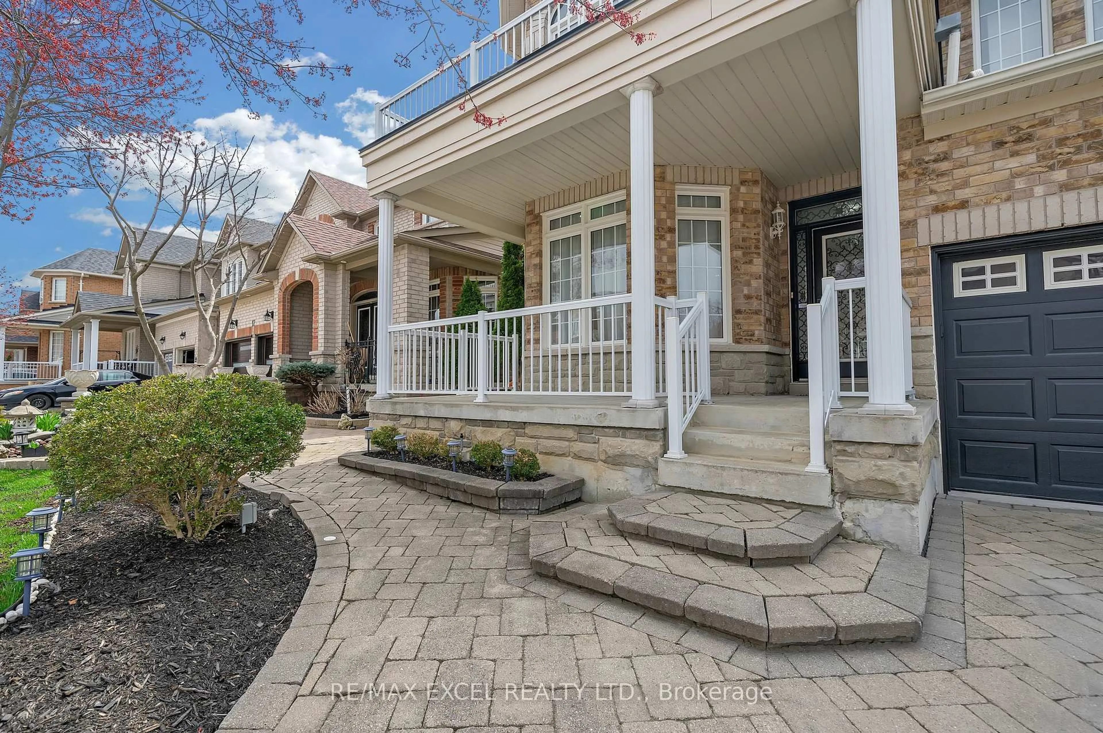 Patio, street for 15 Hawksbury Rd, Markham Ontario L6E 1G9