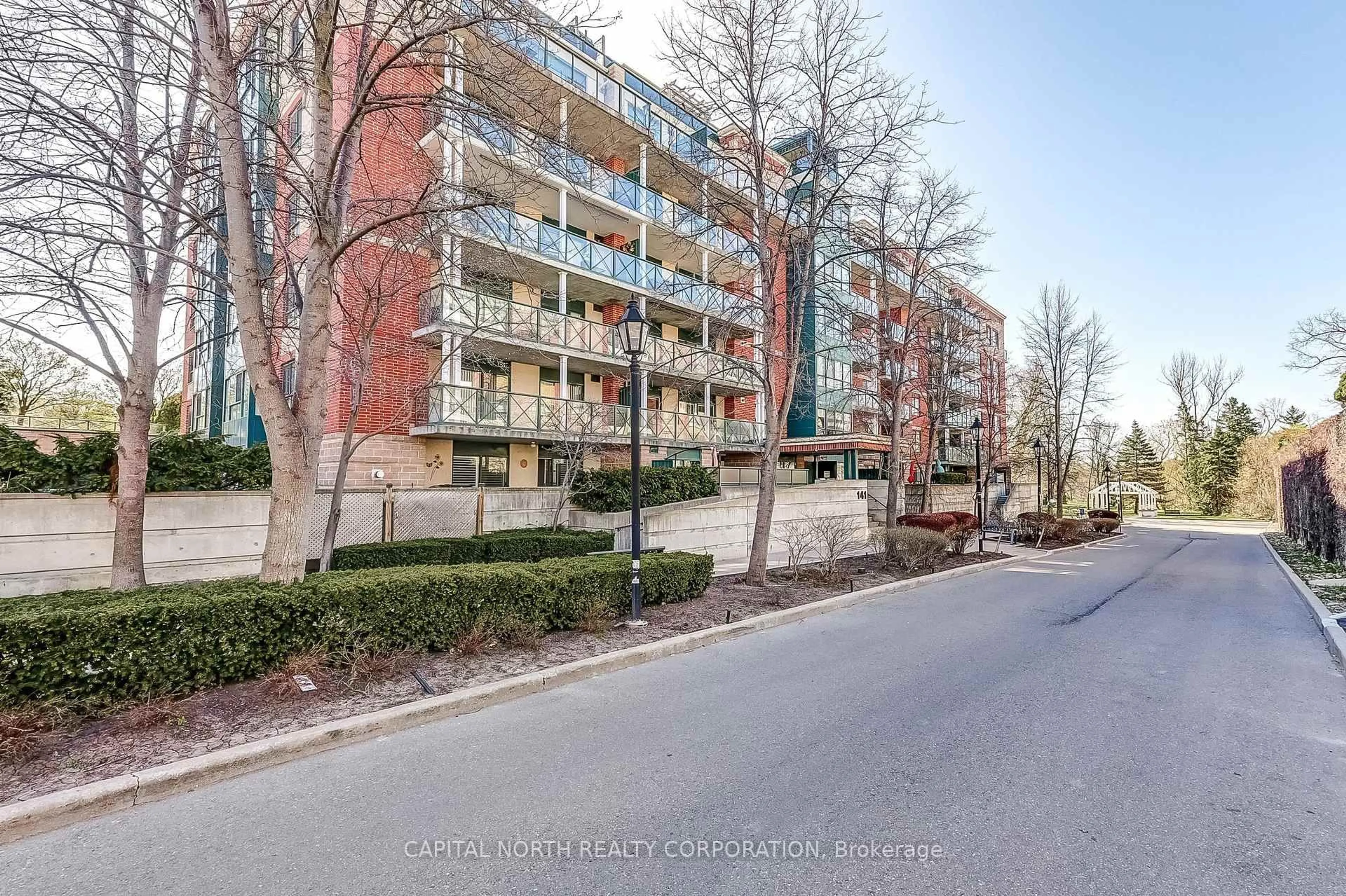 A pic from outside/outdoor area/front of a property/back of a property/a pic from drone, street for 141 Woodbridge Ave #208, Vaughan Ontario L4L 2S6