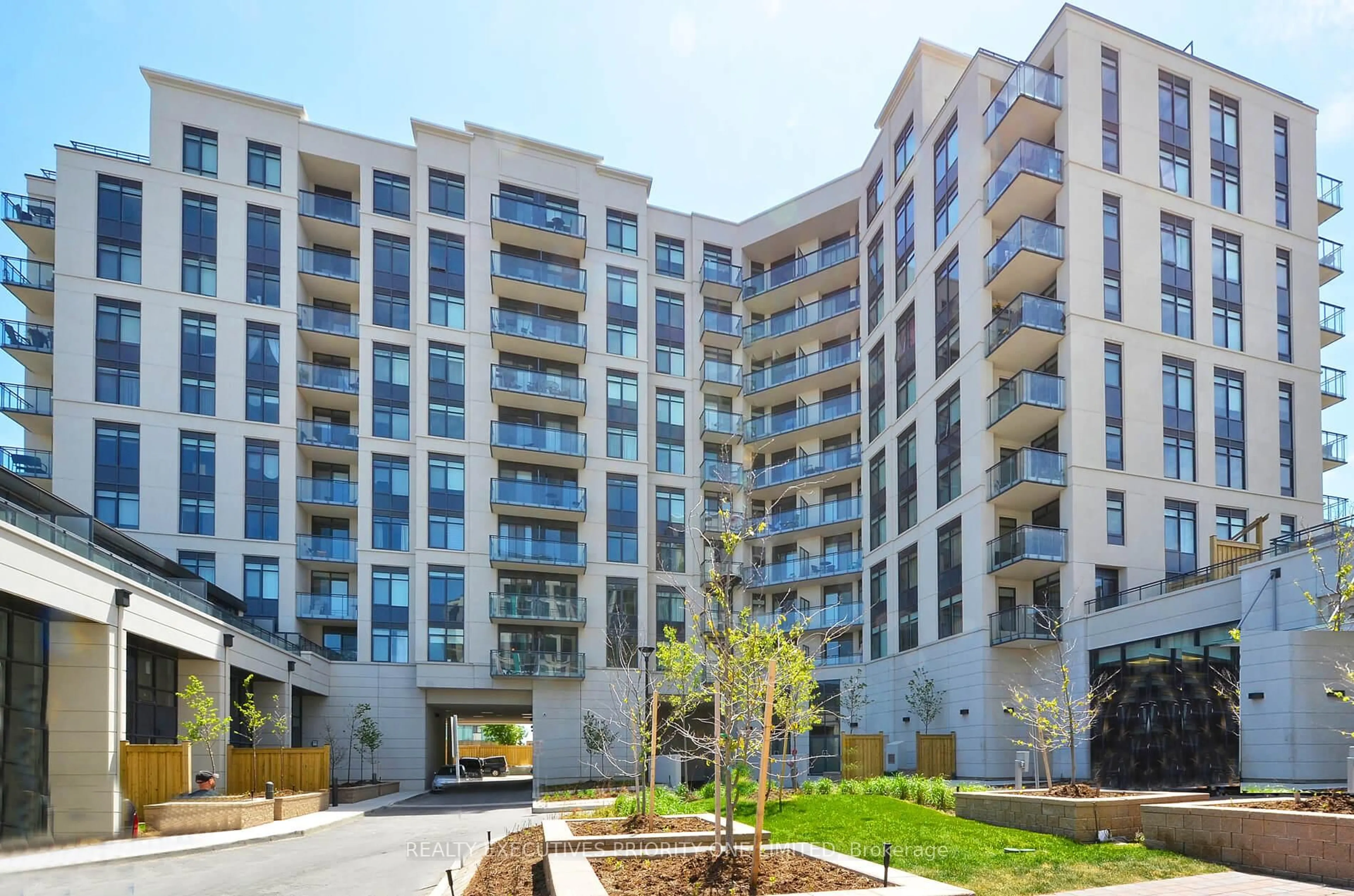 A pic from outside/outdoor area/front of a property/back of a property/a pic from drone, unknown for 24 Woodstream Blvd #514, Vaughan Ontario L4L 8C4