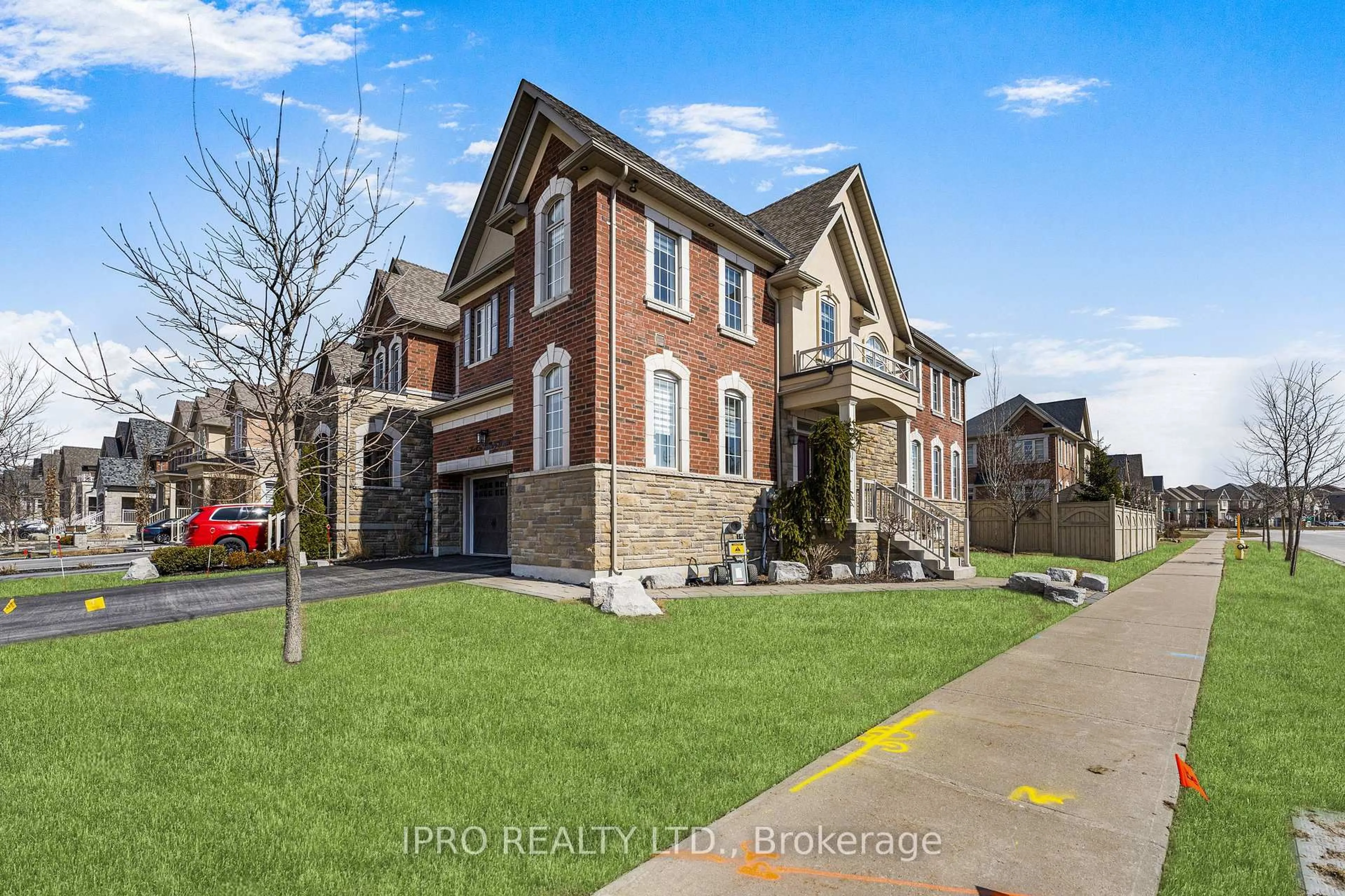 Home with brick exterior material, street for 3 Kettle Valley Tr, King Ontario L7B 0A6
