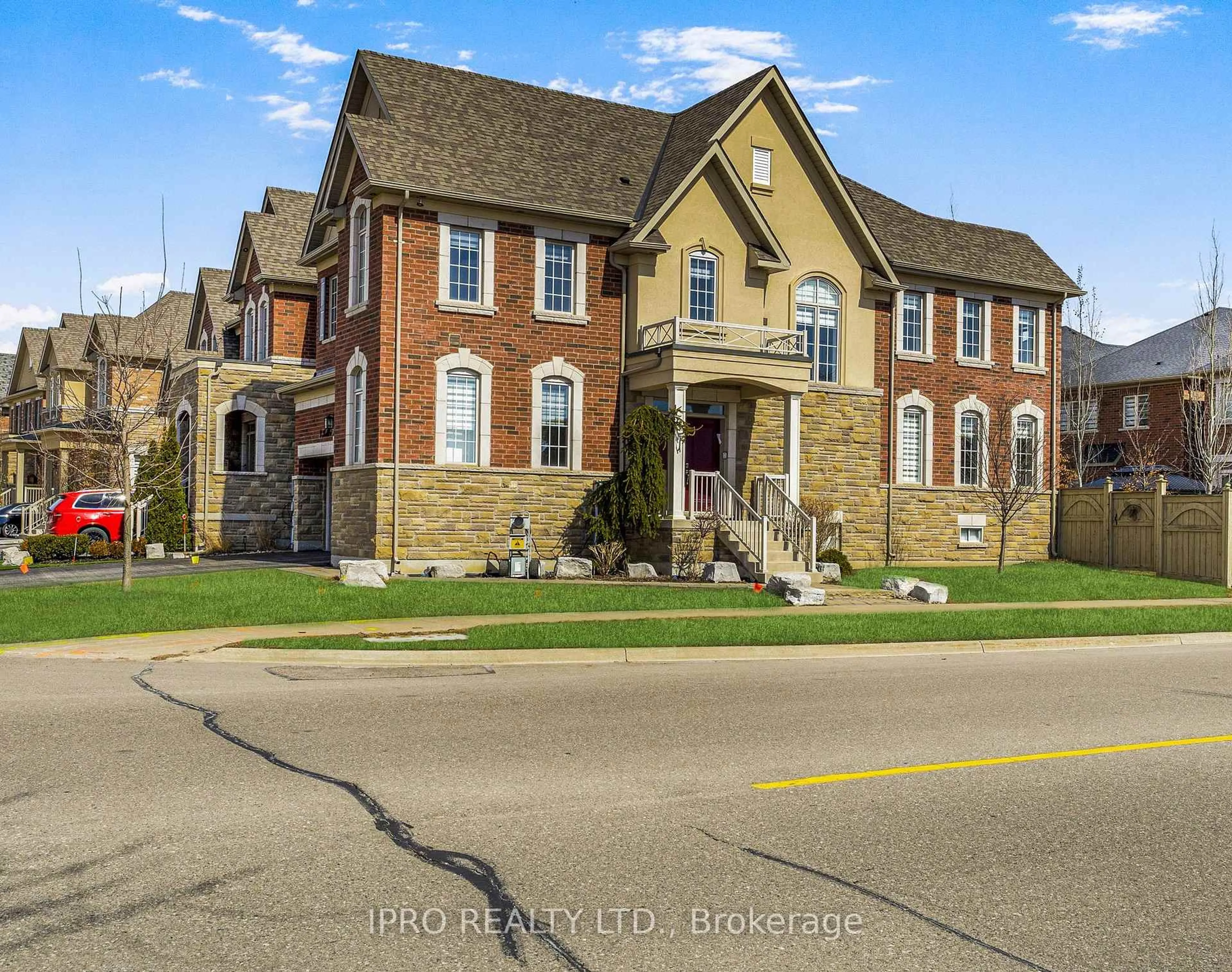 Home with brick exterior material, street for 3 Kettle Valley Tr, King Ontario L7B 0A6