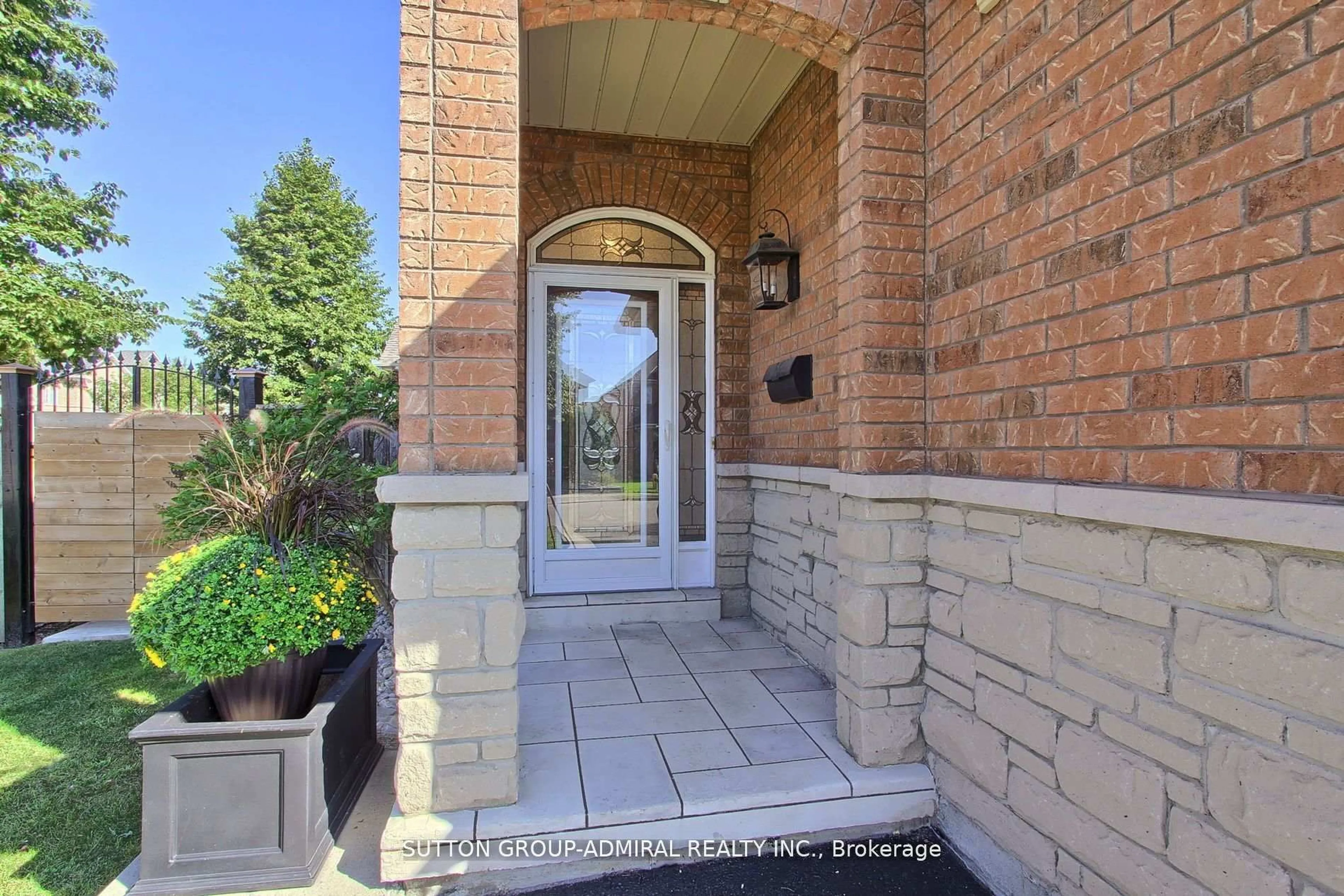 Unknown for 50 Guery Cres, Vaughan Ontario L4L 9P5