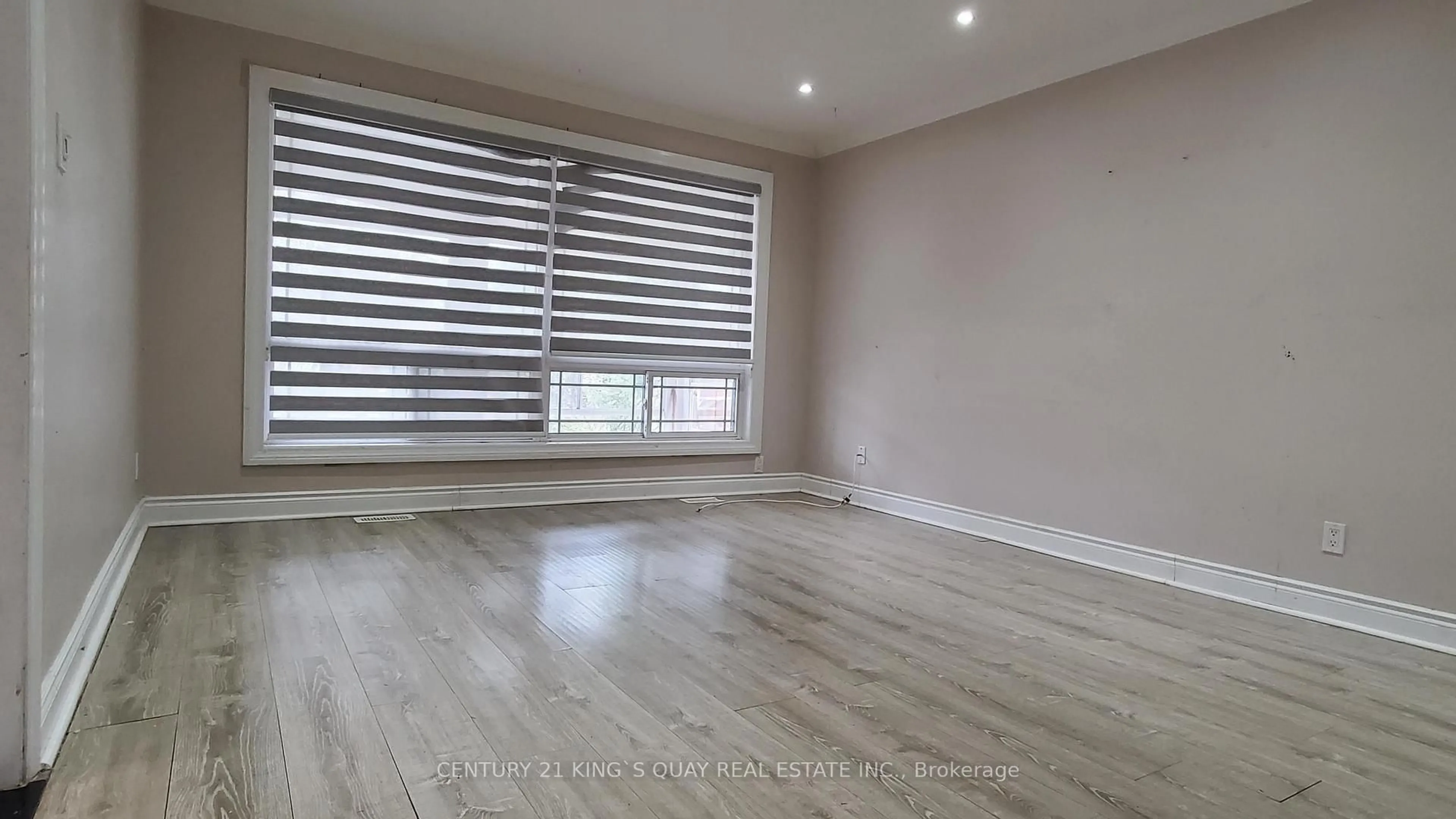 A pic of a room for 80 Main St, Markham Ontario L3R 2E7