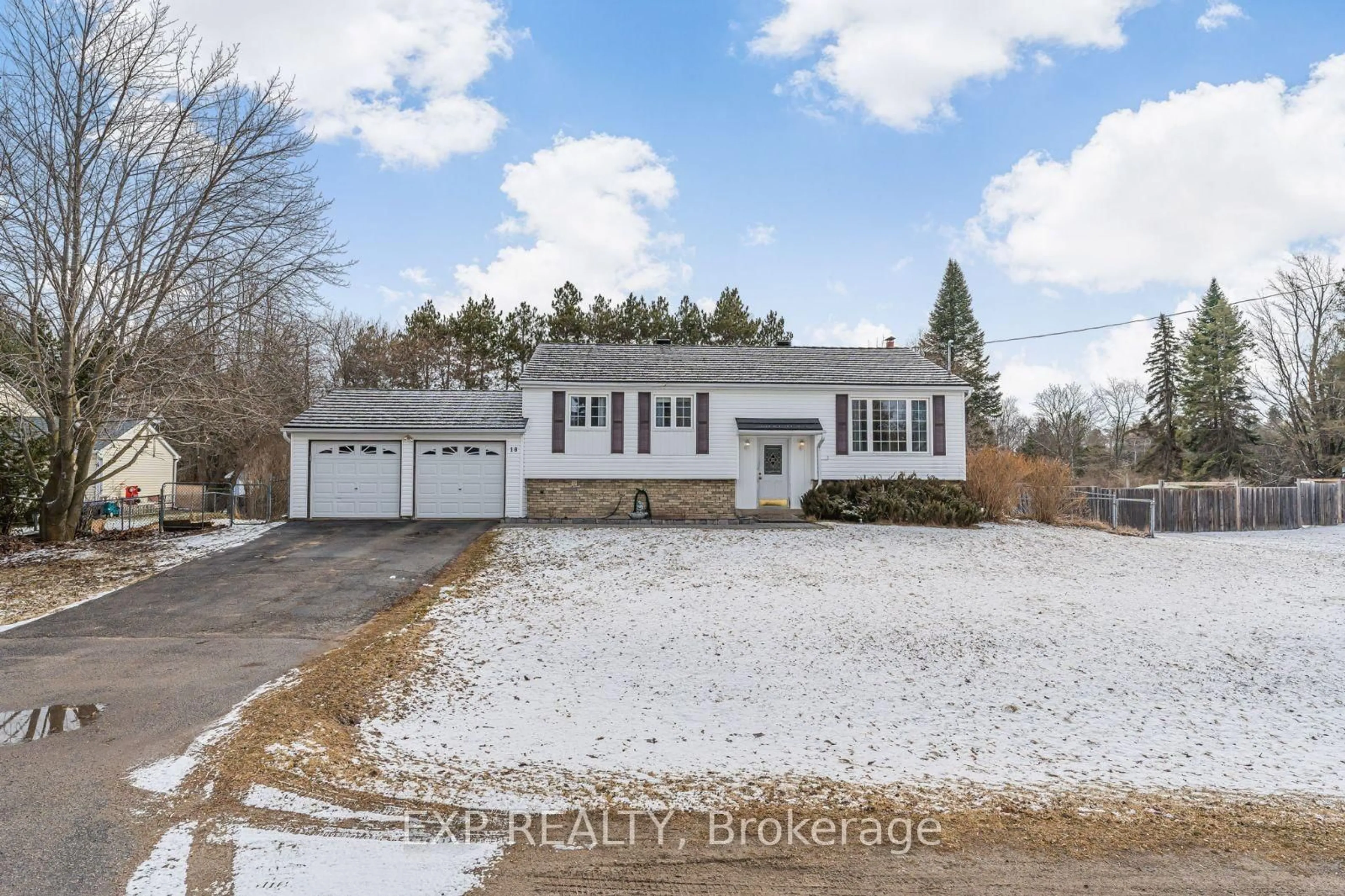Unknown for 18 Princess Dr, Adjala-Tosorontio Ontario L0M 1M0