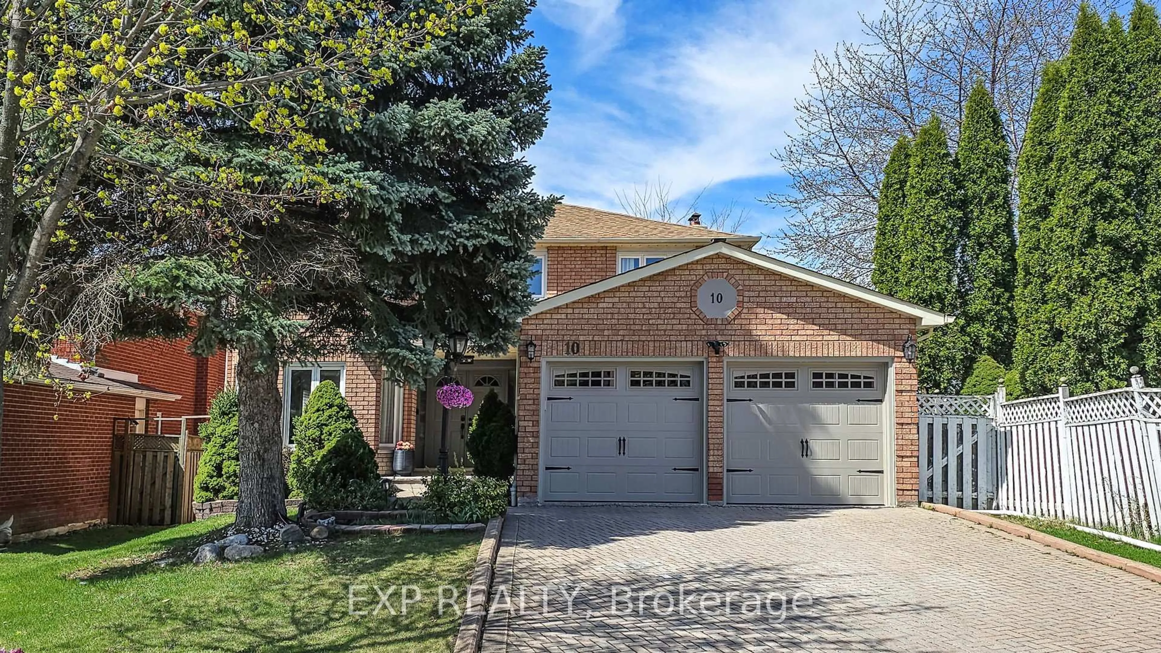 Home with brick exterior material, street for 10 Stratford Dr, Richmond Hill Ontario L4B 1V7