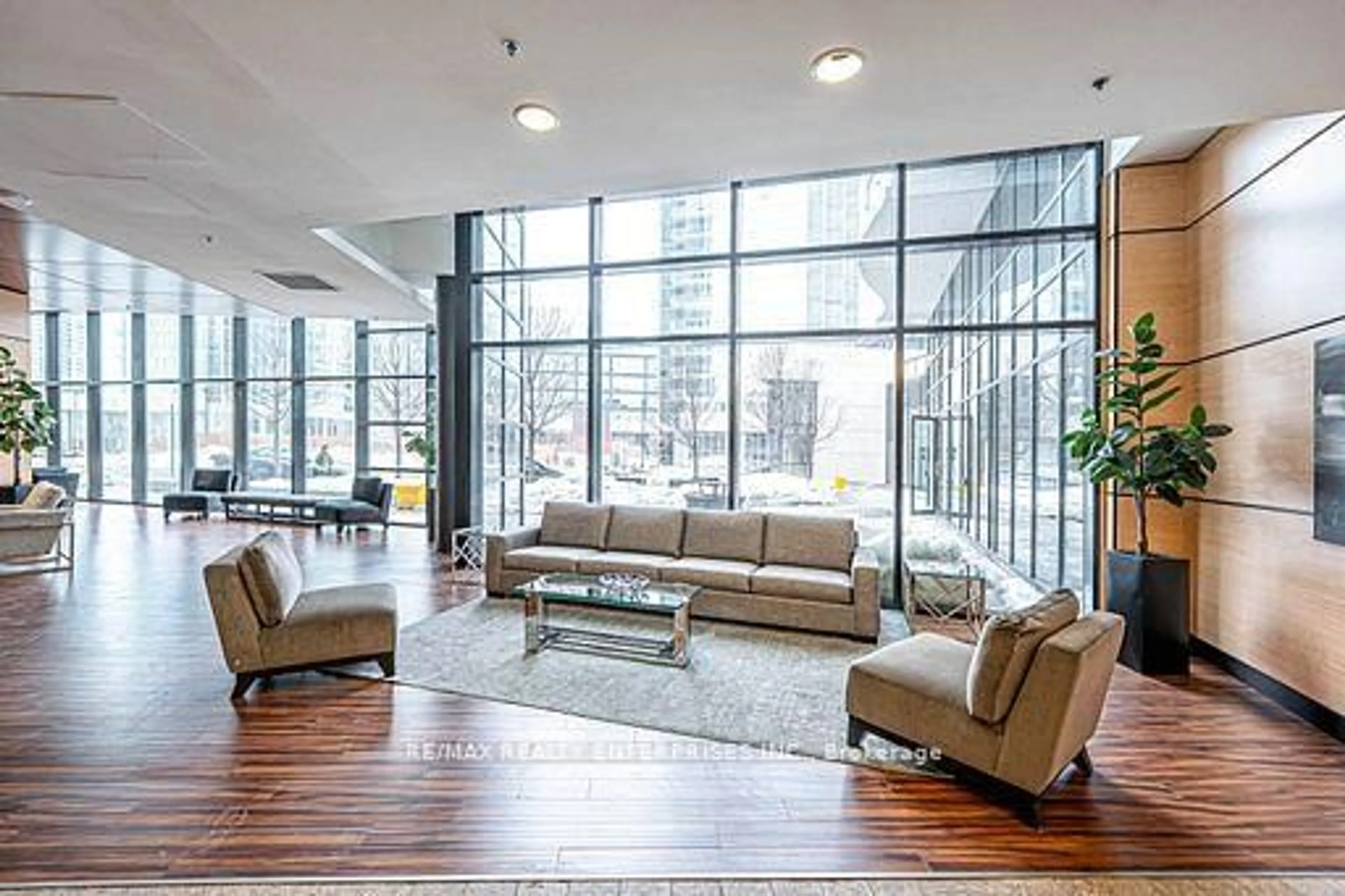 Lobby for 2900 Highway 7 N/A #206, Vaughan Ontario L4K 0G3