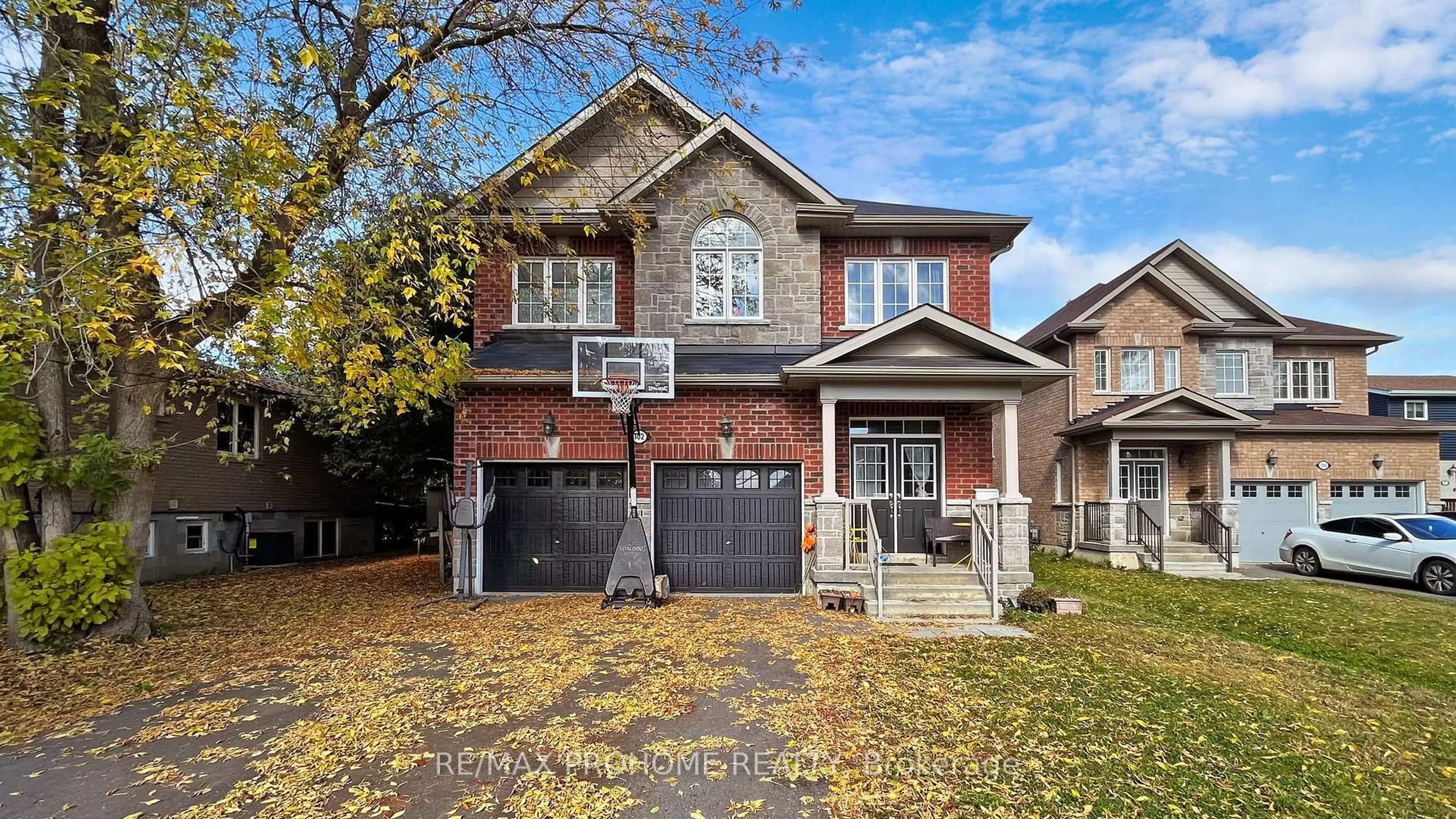 Home with brick exterior material, street for 102 Riveredge Dr, Georgina Ontario L4P 2P1