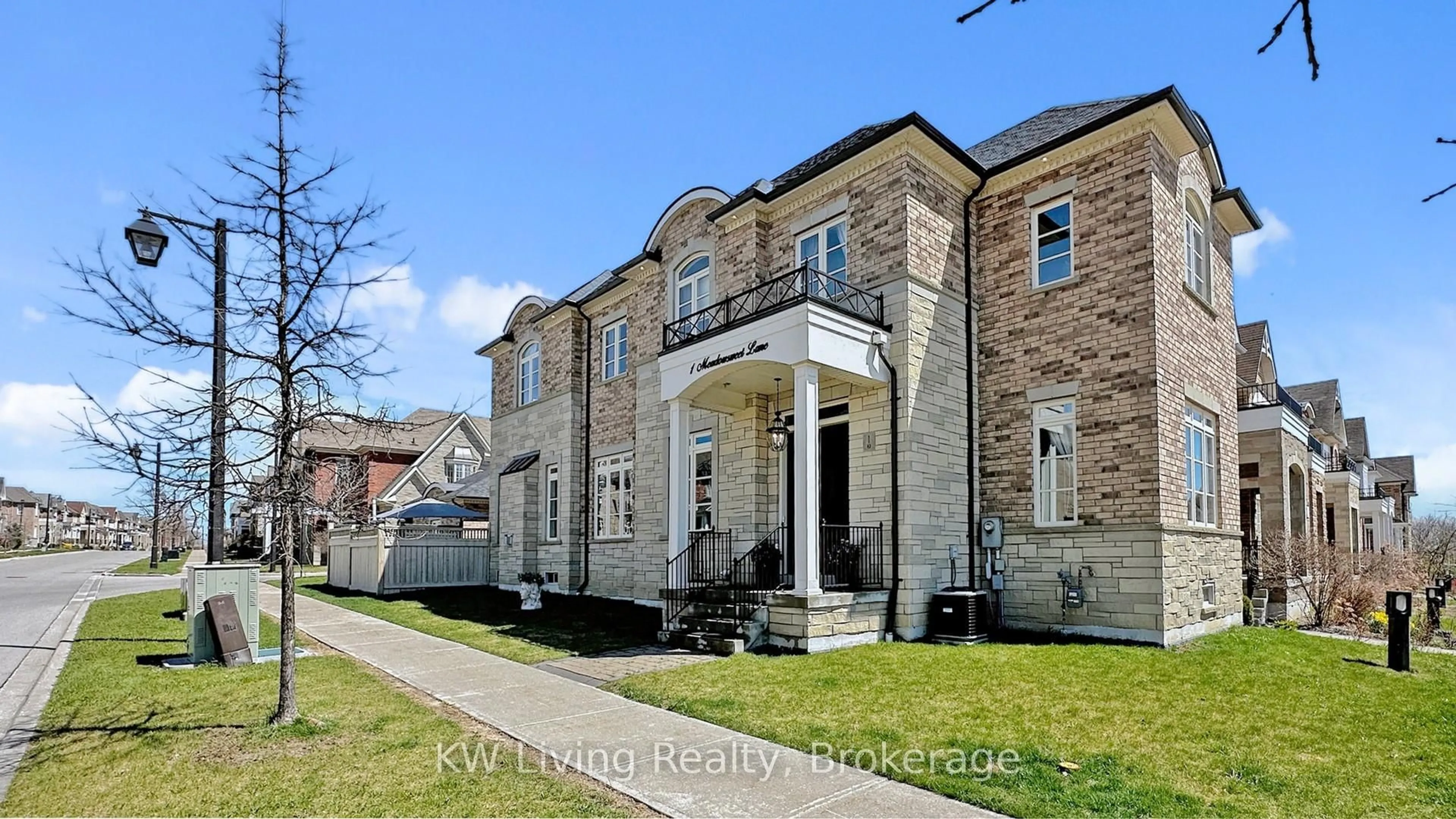Home with brick exterior material, street for 1 Meadowsweet Lane, Richmond Hill Ontario L4E 1B8