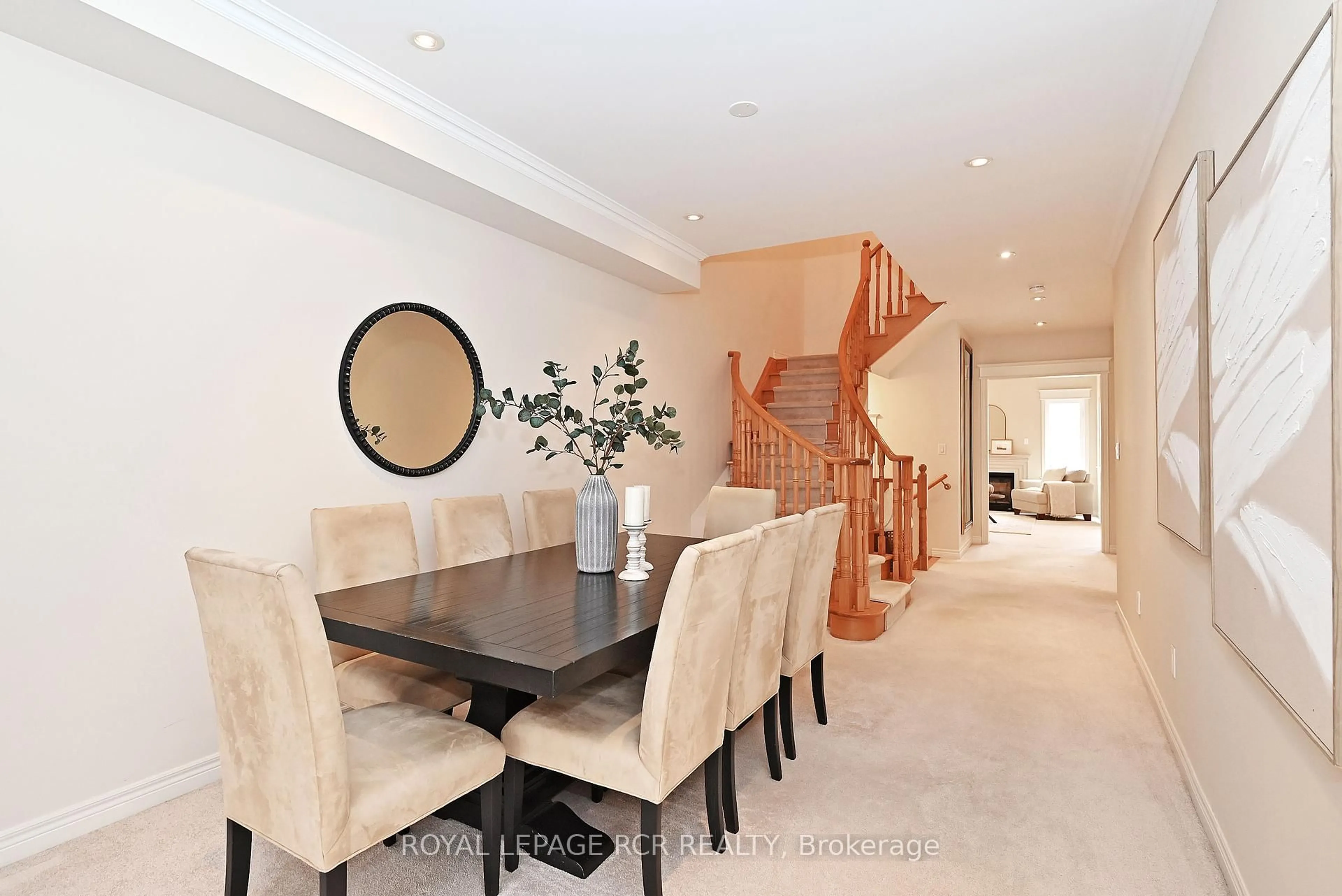 Dining room, unknown for 481 William Dunn Cres, Newmarket Ontario L3X 3L4