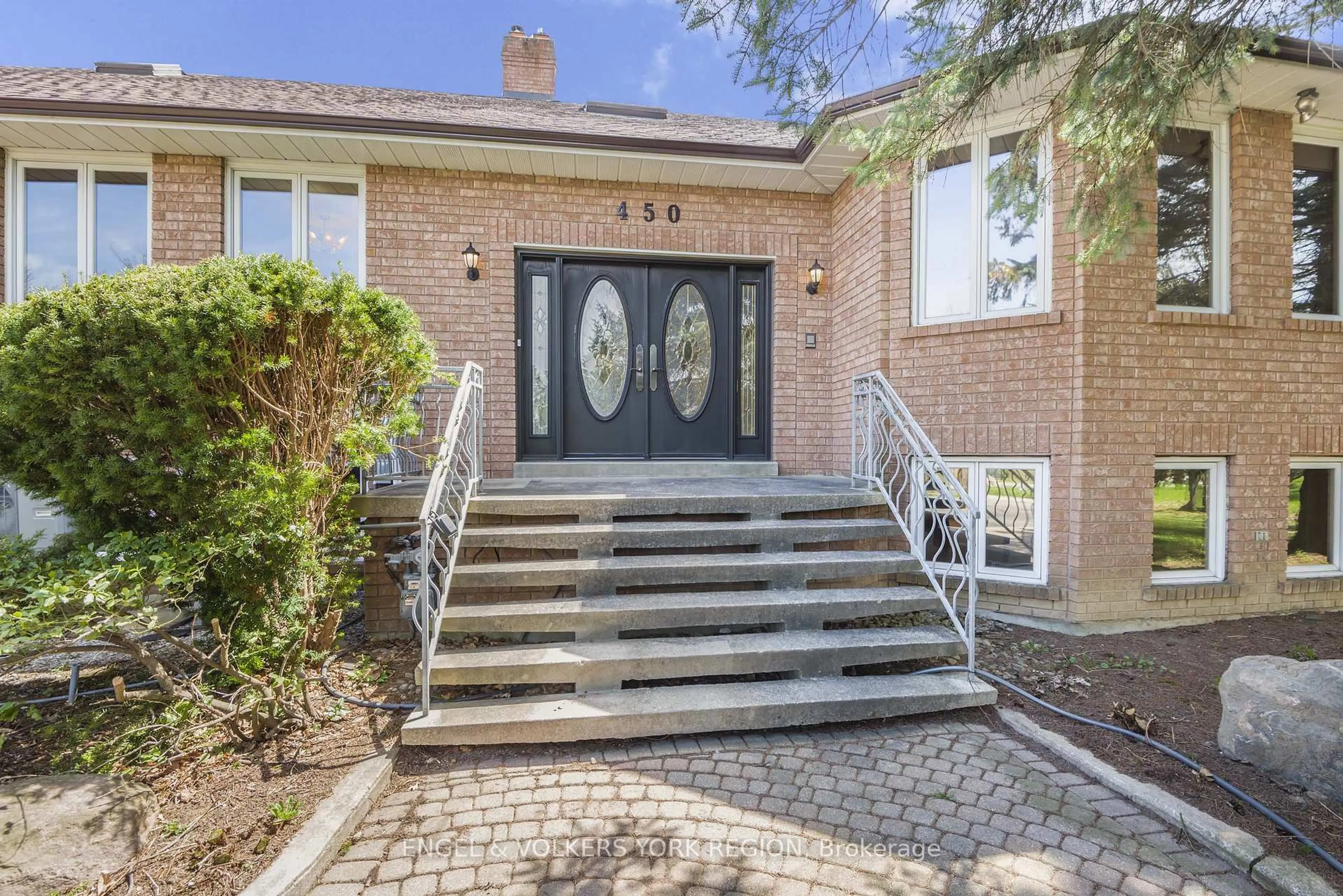Home with brick exterior material, street for 450 Stephanie Blvd, Vaughan Ontario L3L 0A8
