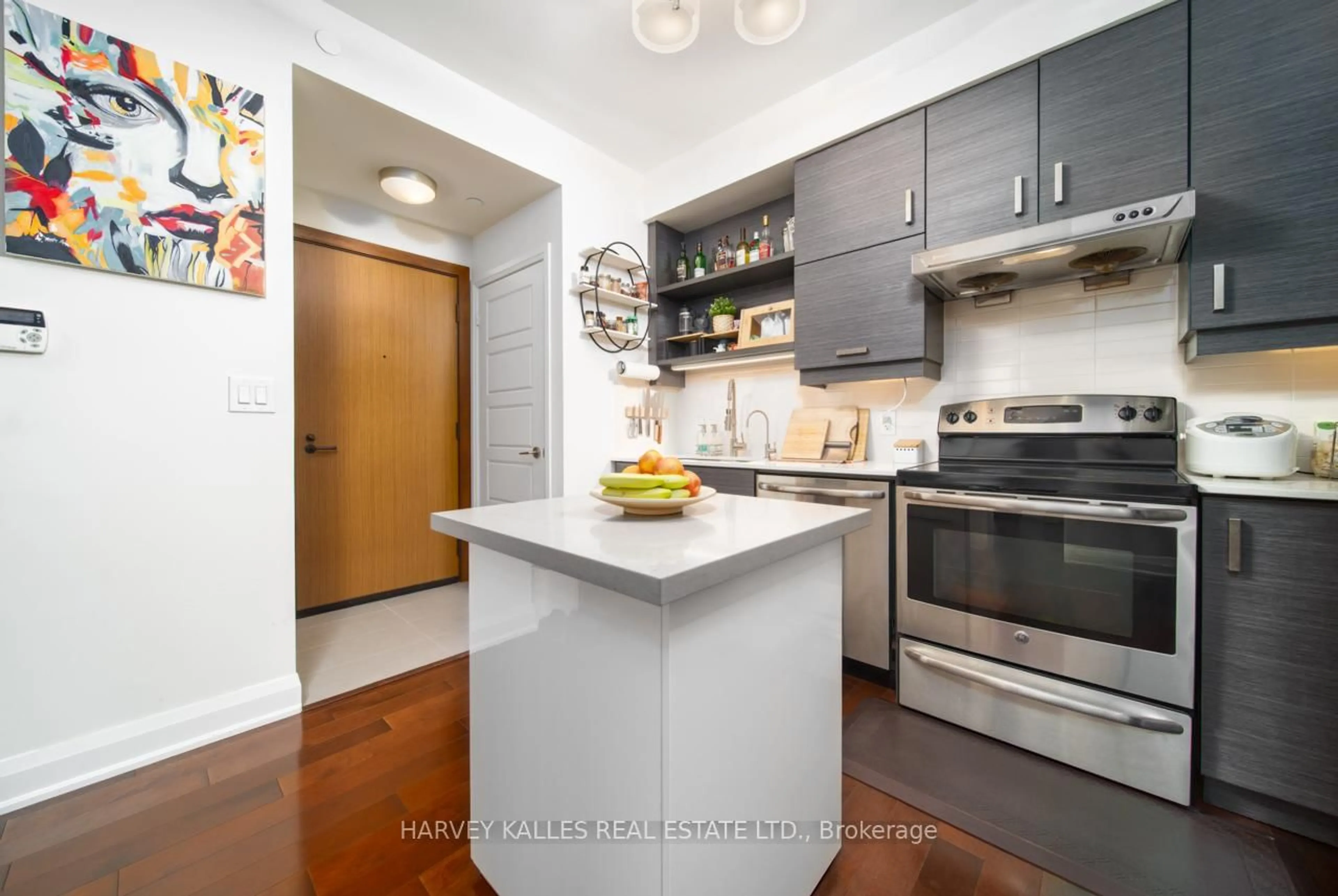 Unknown for 8200 Birchmount Rd #301, Markham Ontario L3R 9W1