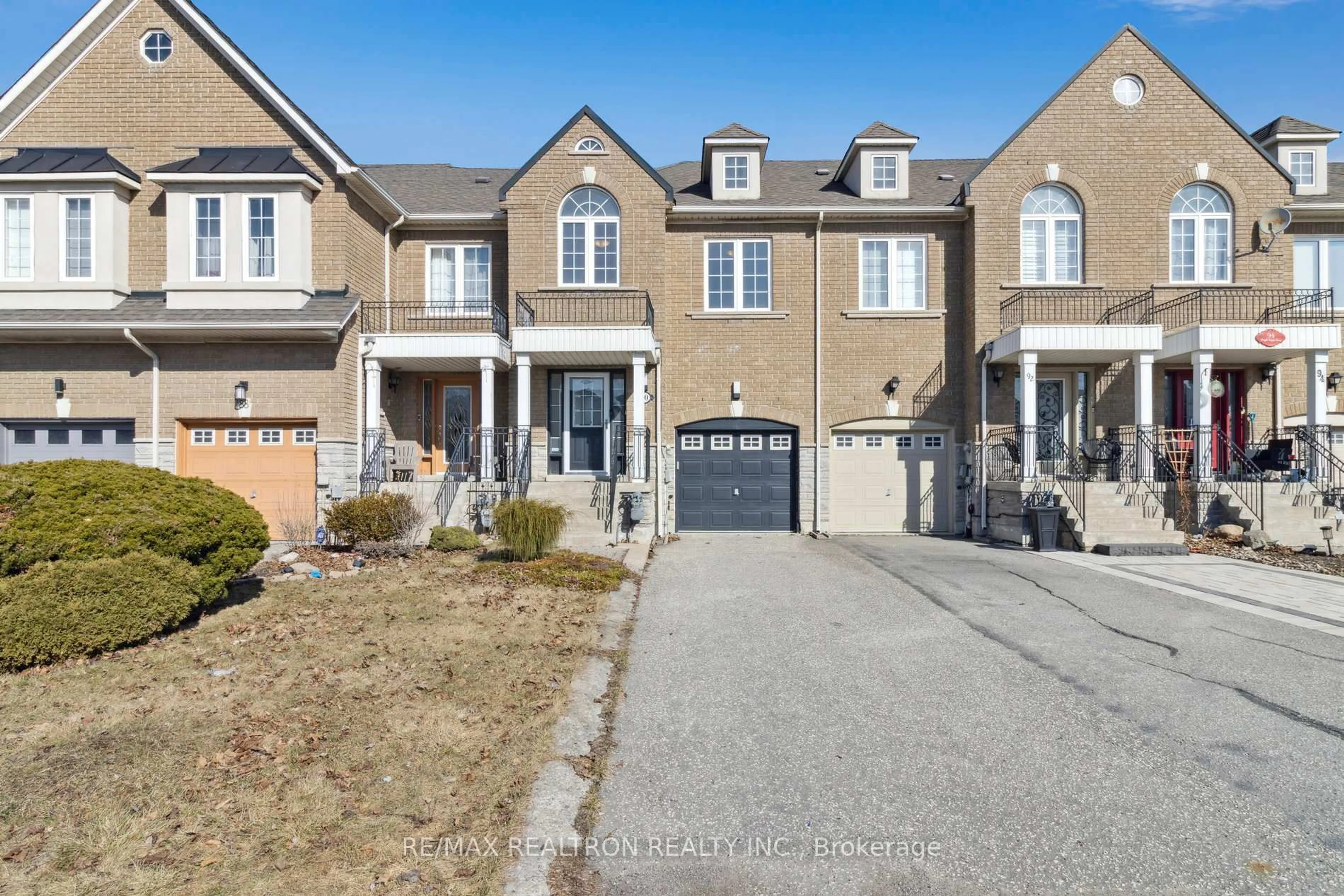 Unknown for 90 Maple Sugar Lane, Vaughan Ontario L4J 8S9