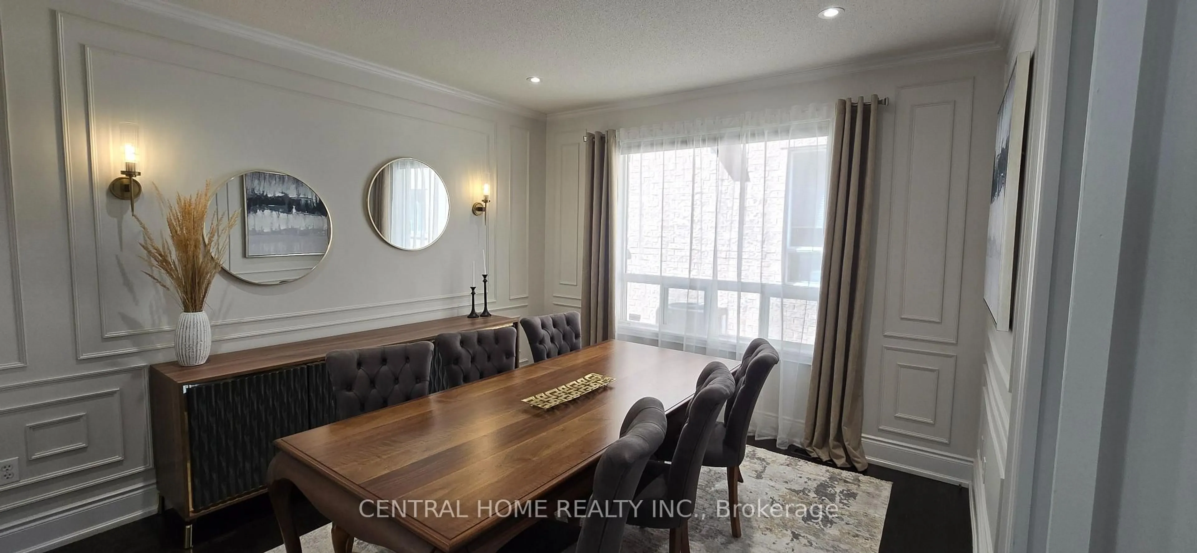Dining room, wood/laminate floor for 116 Wood Rim Dr, Richmond Hill Ontario L4E 4N8