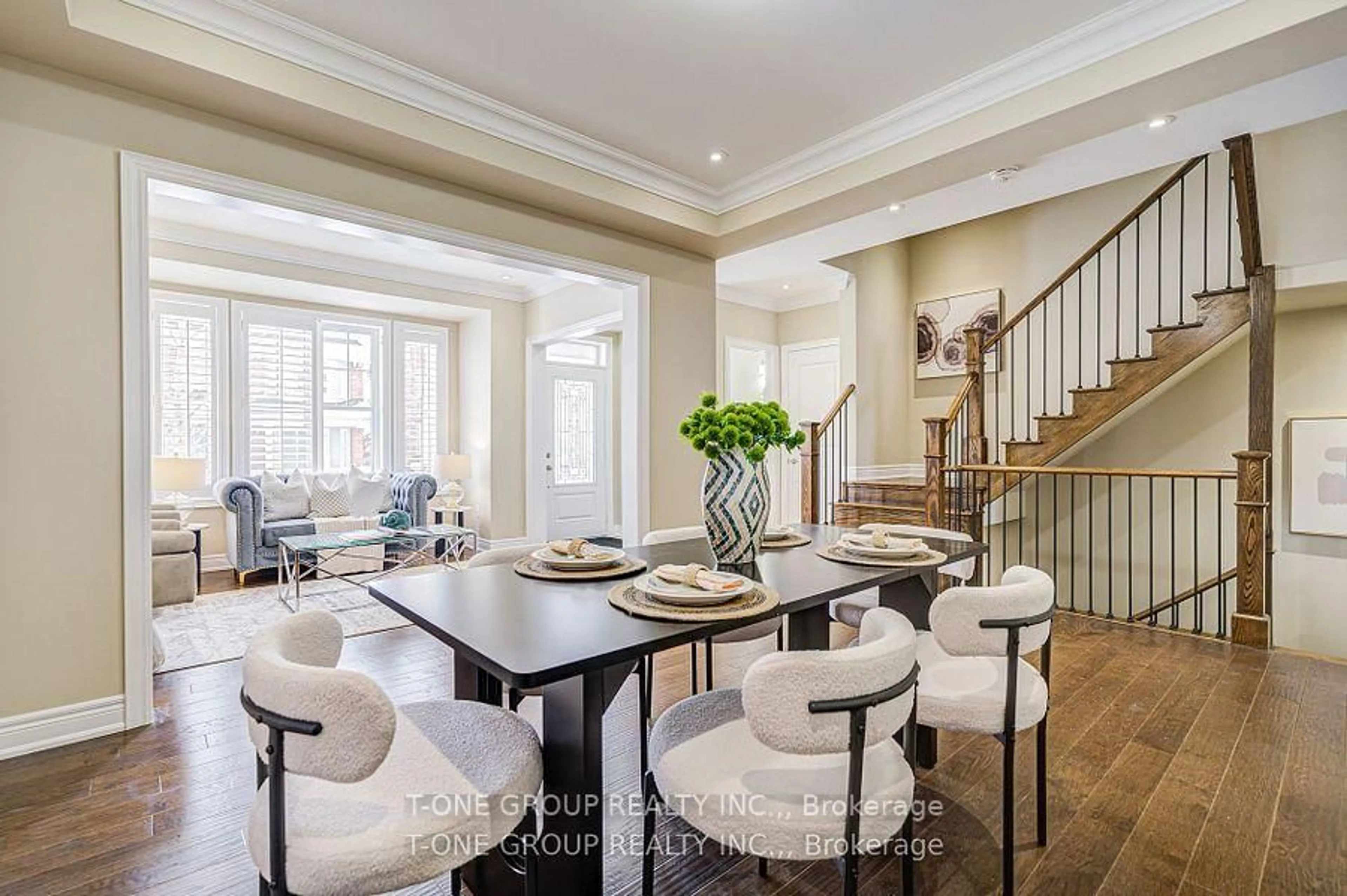 Dining room, unknown for 9 Couloir Dr, Markham Ontario L6B 0Y9