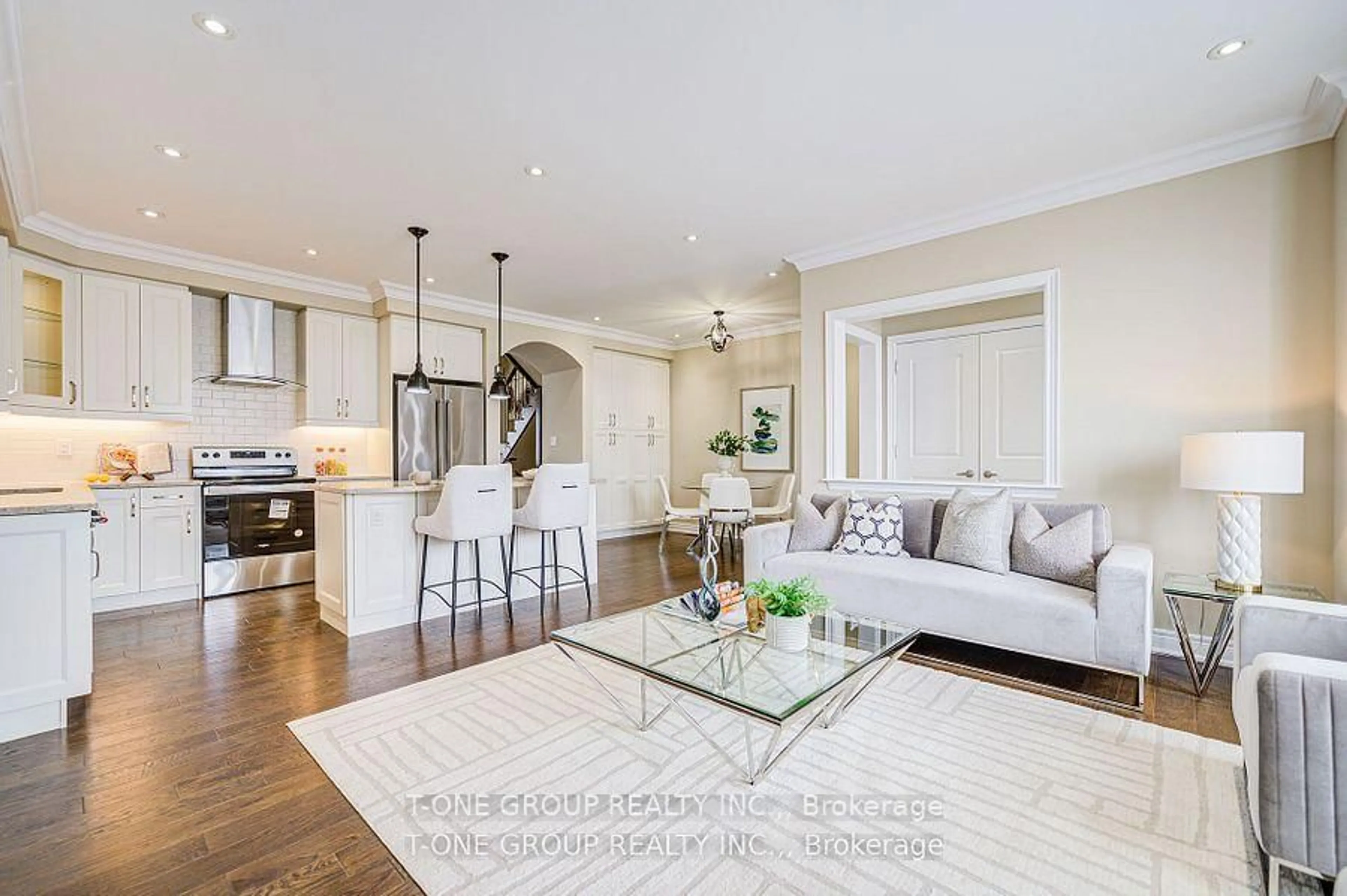 Open concept kitchen, unknown for 9 Couloir Dr, Markham Ontario L6B 0Y9