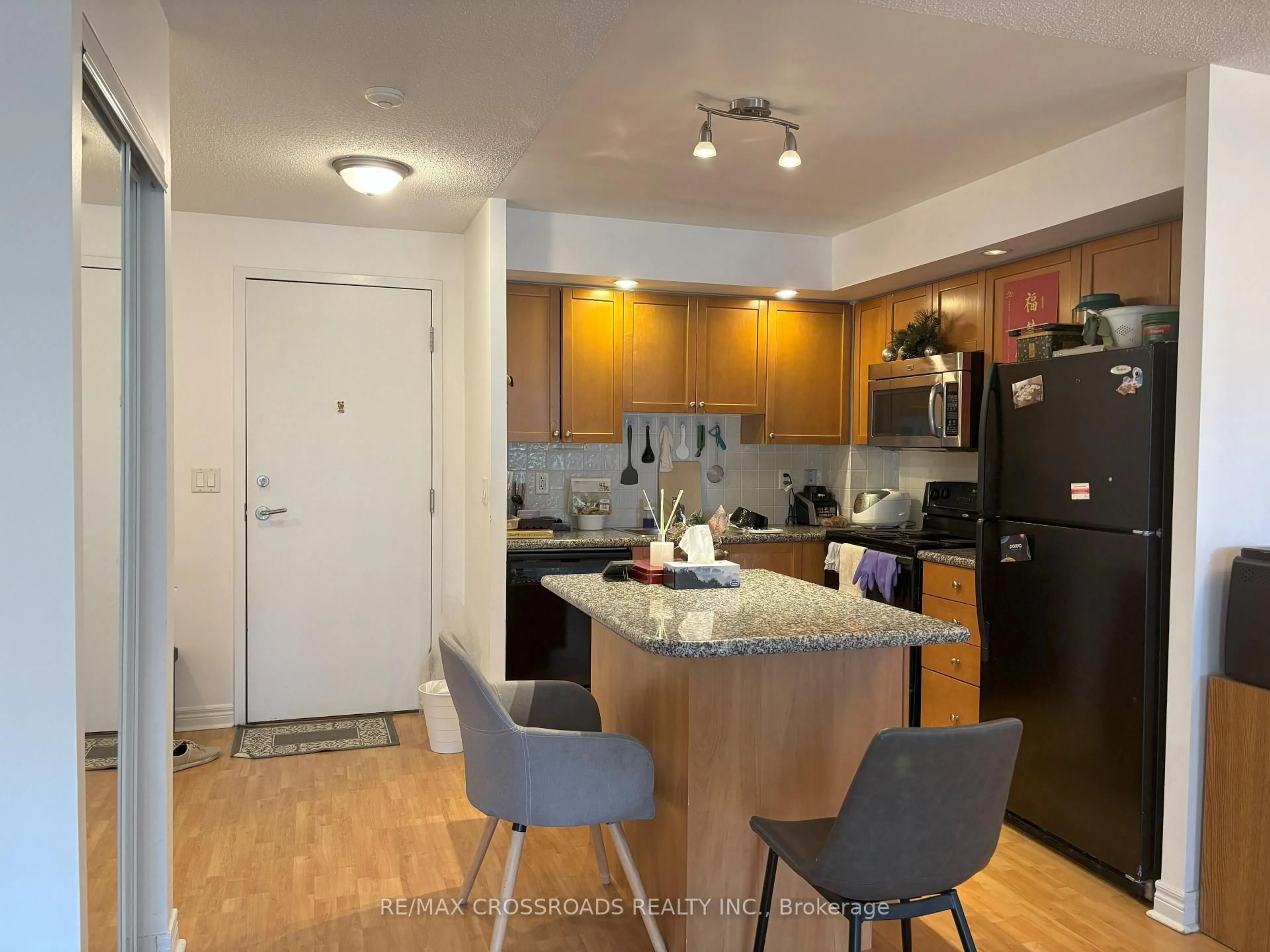Unknown for 33 Cox Blvd #232, Markham Ontario L3R 8A6