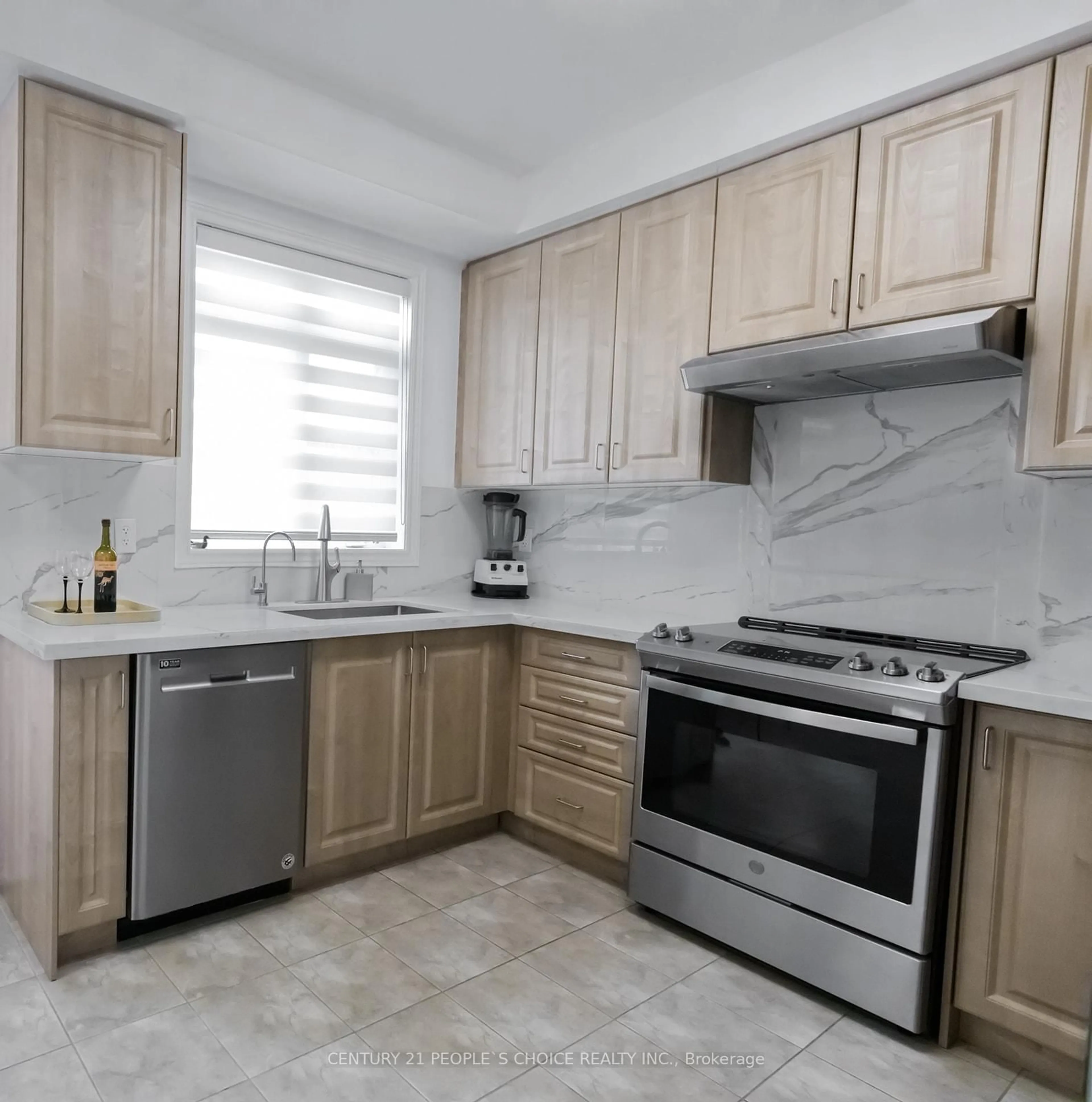 Standard kitchen, unknown for 102 Roy Grove Way, Markham Ontario L6E 0T7