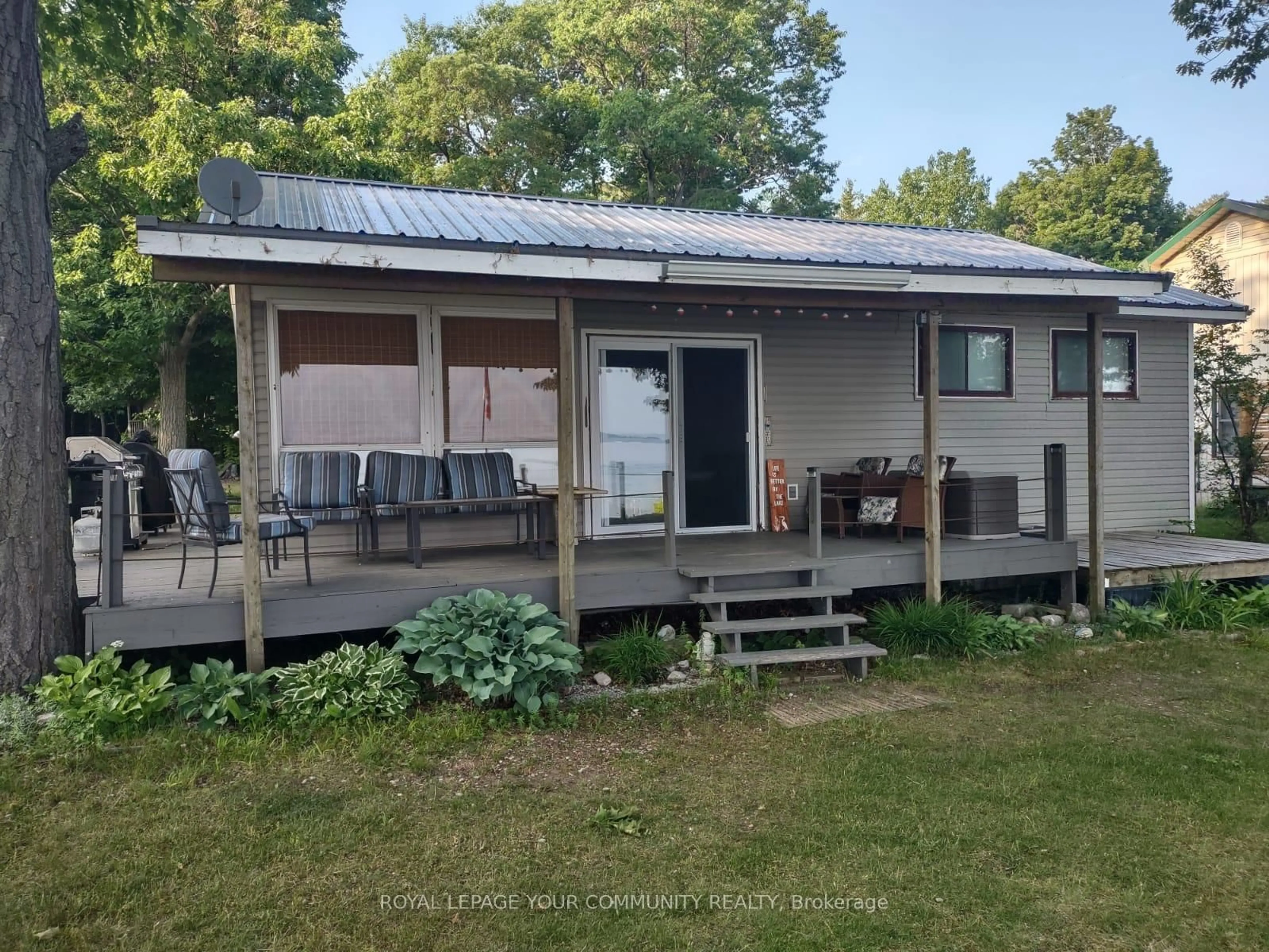 A pic from outside/outdoor area/front of a property/back of a property/a pic from drone, unknown for LOT 50 FOX ISLAND N/A, Georgina Islands Ontario L4P 3E9