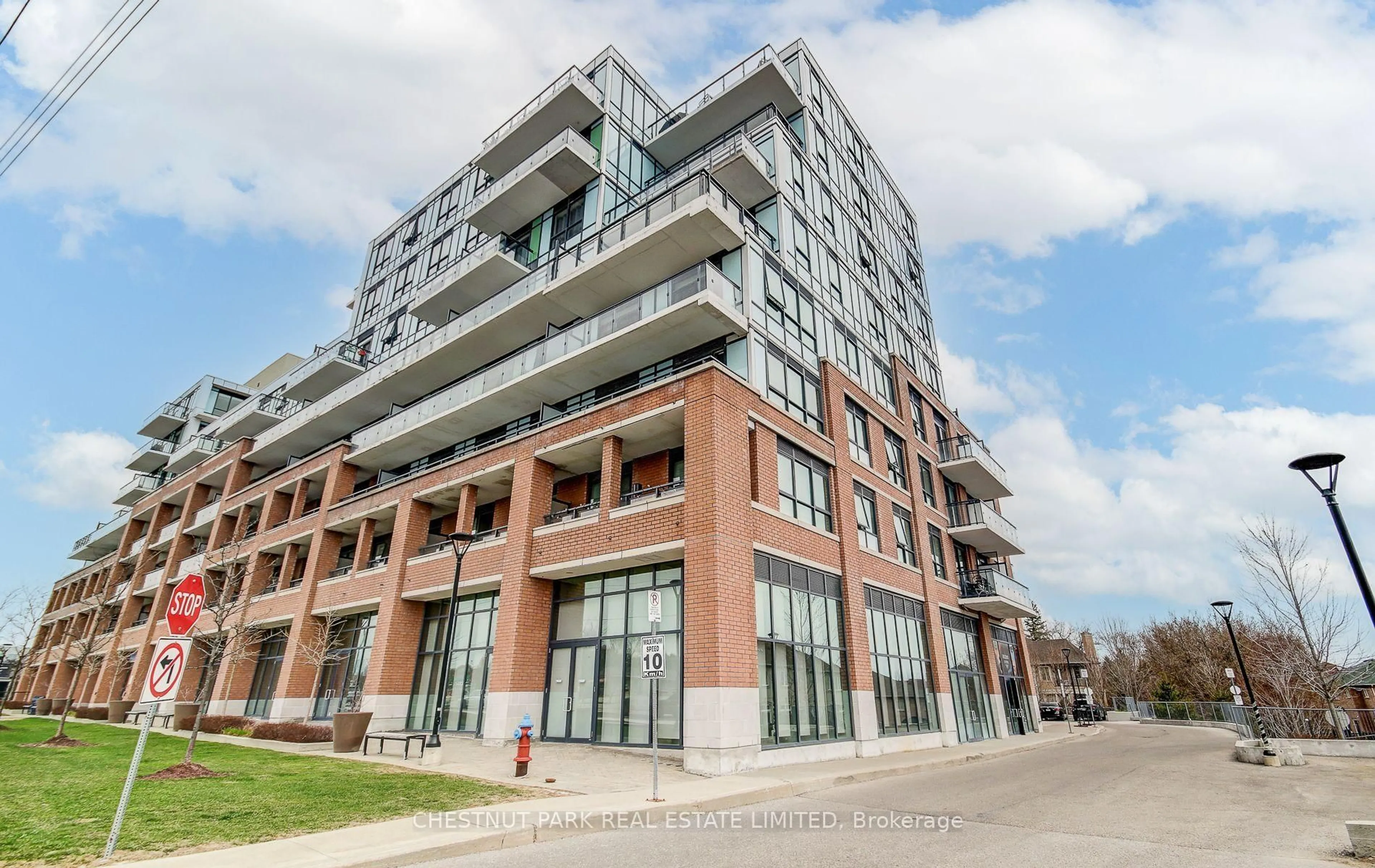 Unknown for 11611 Yonge St #109, Richmond Hill Ontario L4E 1G2