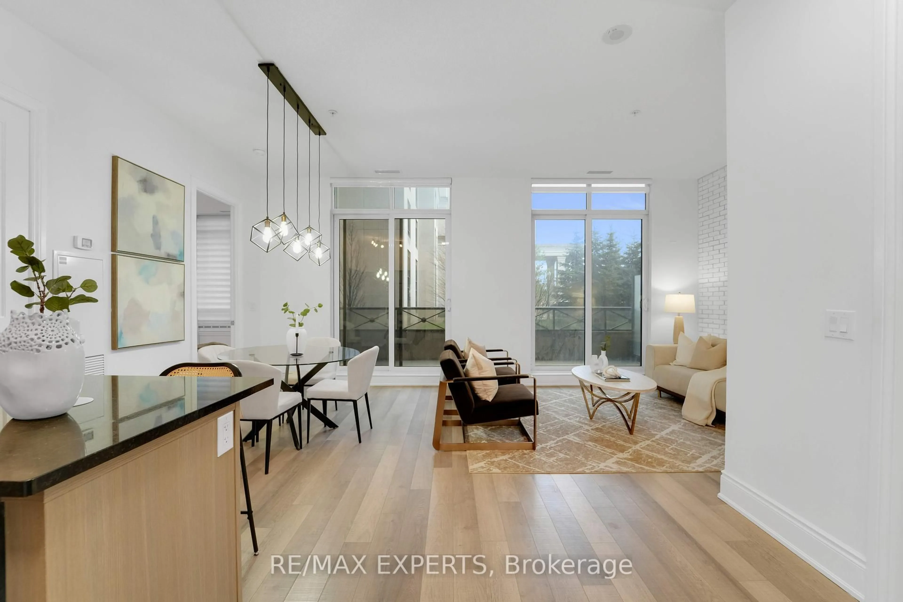 Unknown for 9255 JANE St #101, Vaughan Ontario L6A 0K1