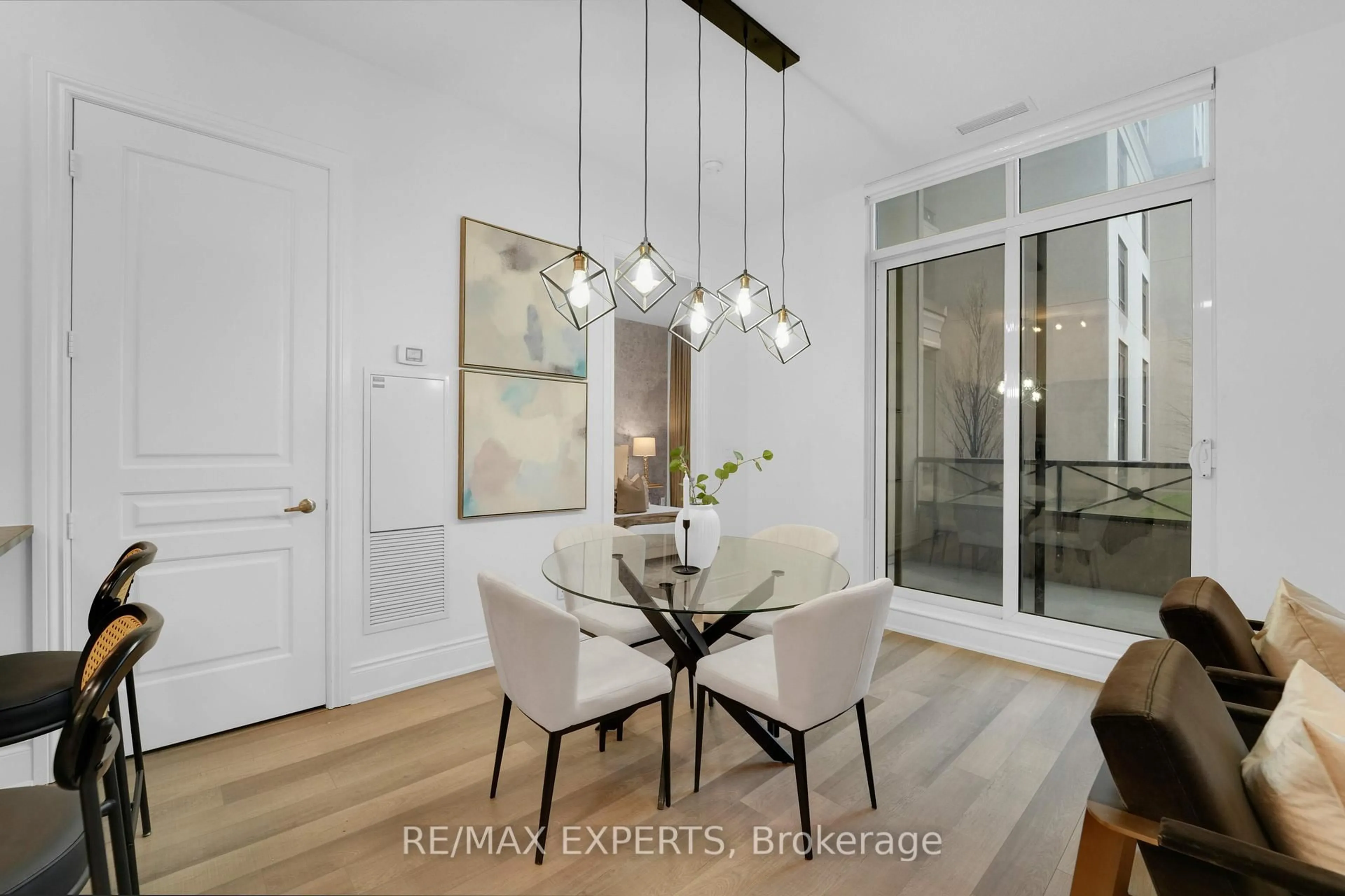 Dining room, unknown for 9255 JANE St #101, Vaughan Ontario L6A 0K1