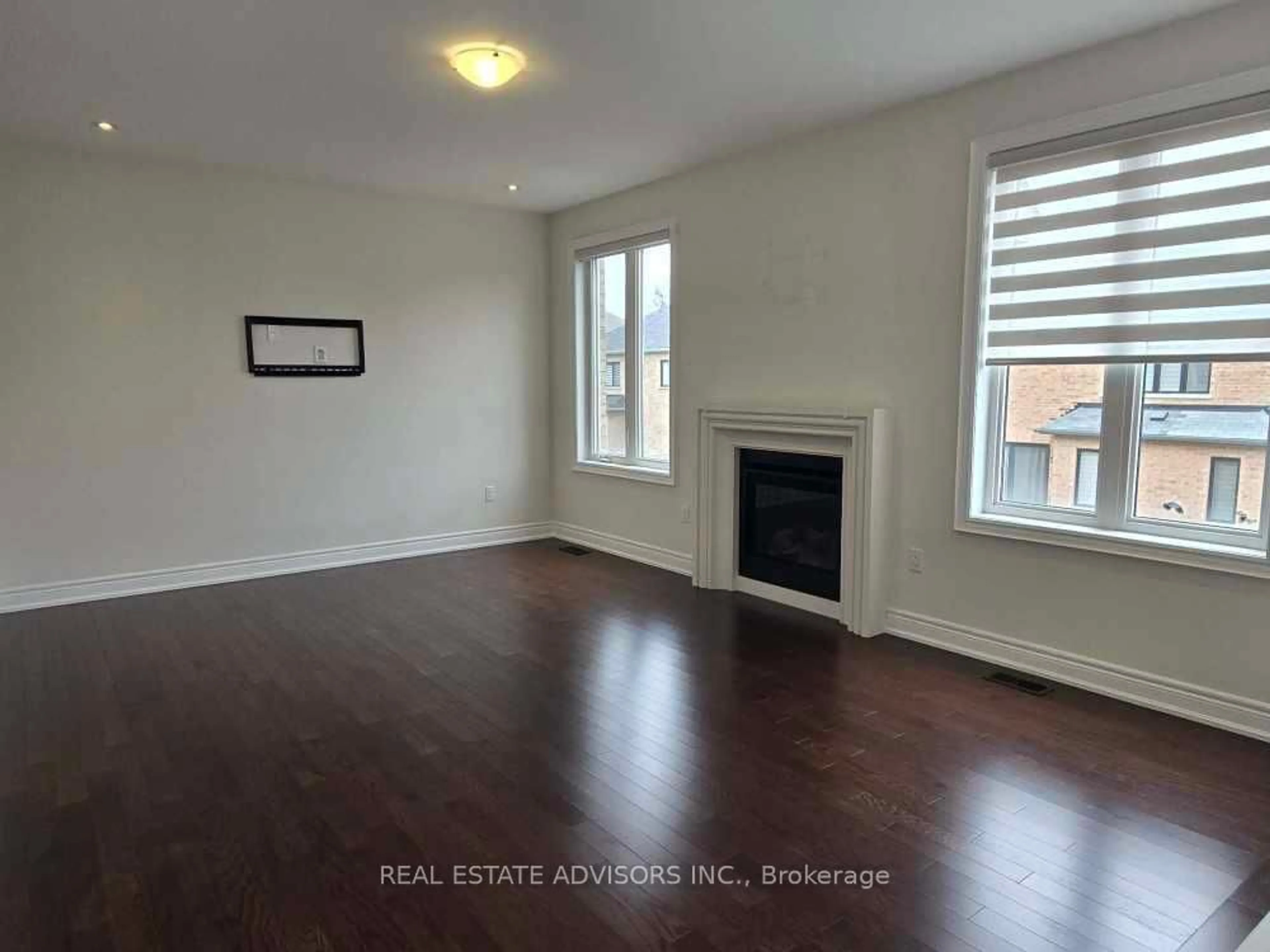 A pic of a room for 135 Ben Sinclair Ave, East Gwillimbury Ontario L9N 0S3