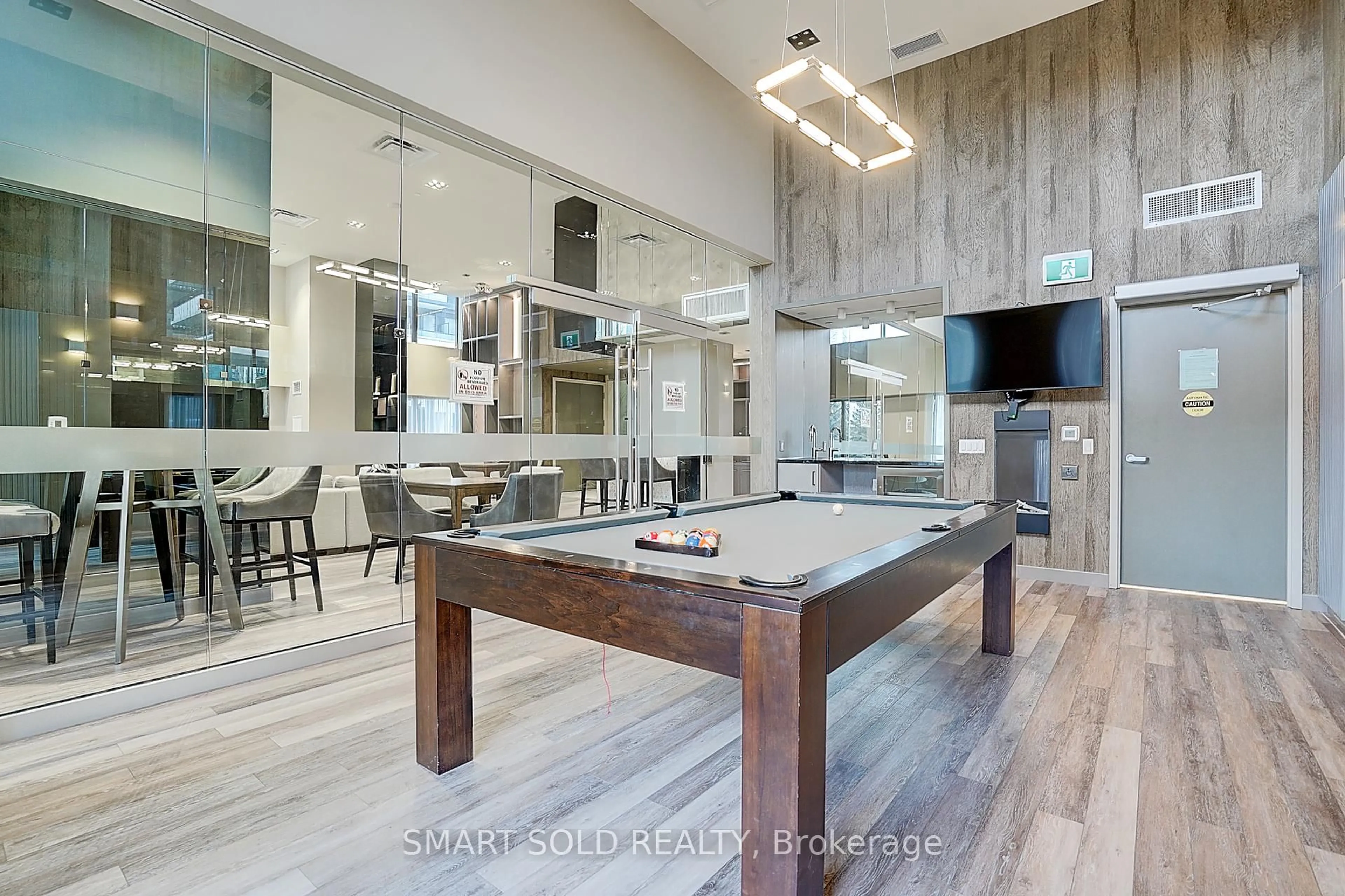 Open concept kitchen, unknown for 75 Oneida Cres #1511, Richmond Hill Ontario L4B 0H3