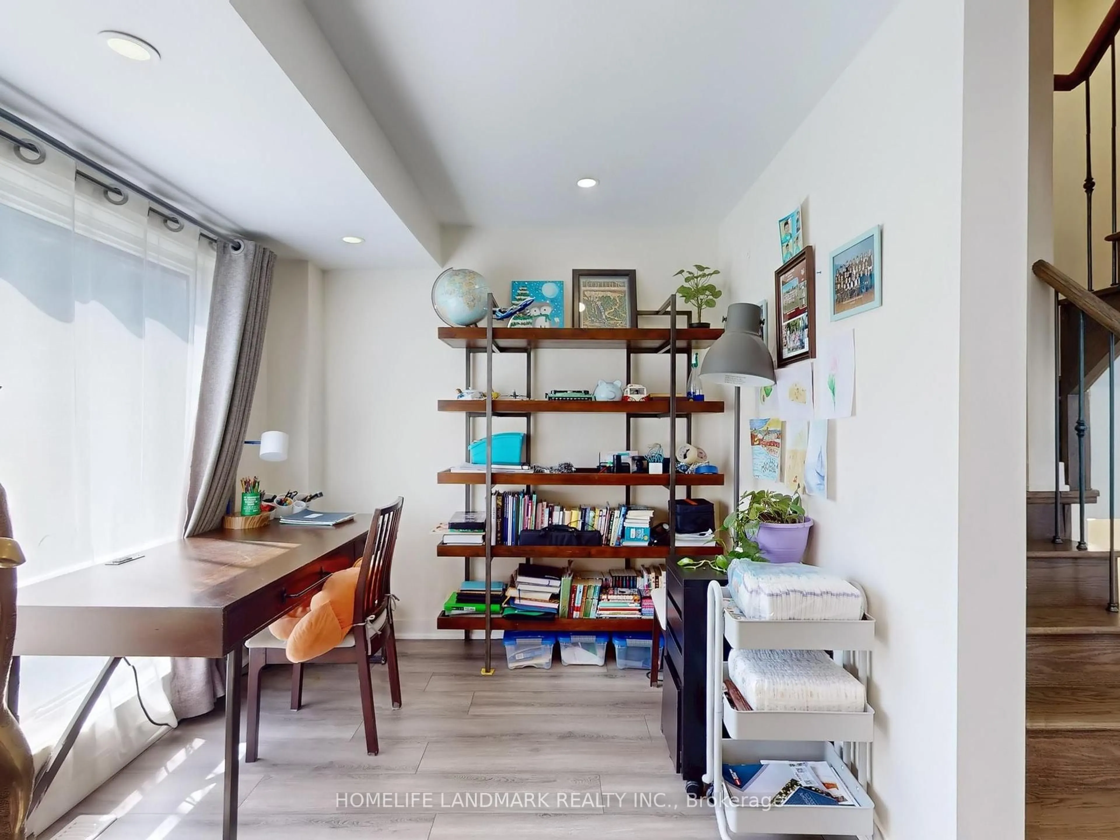 Indoor entryway for 22 Carpaccio Ave, Vaughan Ontario L4H 4R5