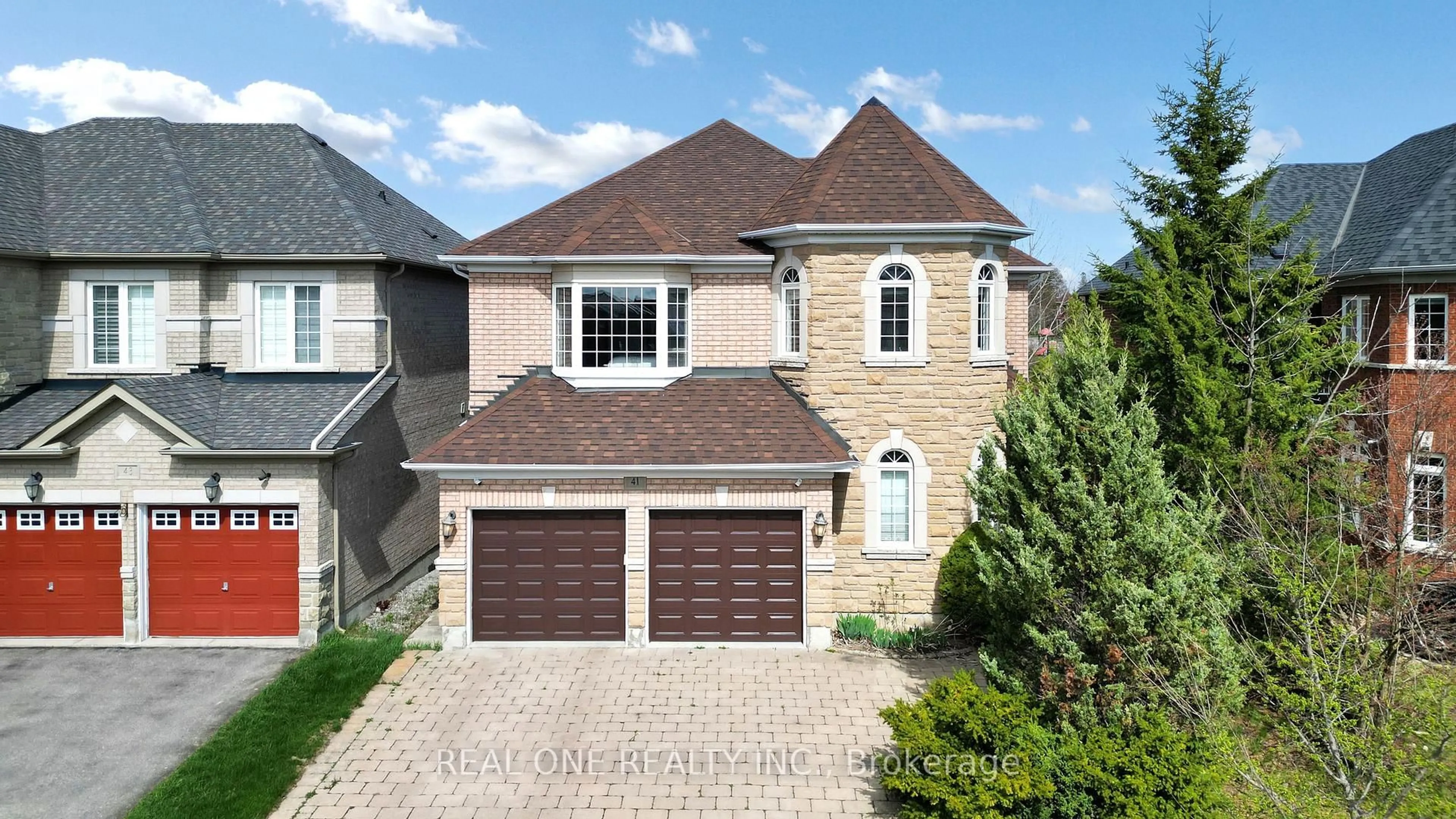 Home with brick exterior material, street for 41 Grange Dr, Richmond Hill Ontario L4E 4T1