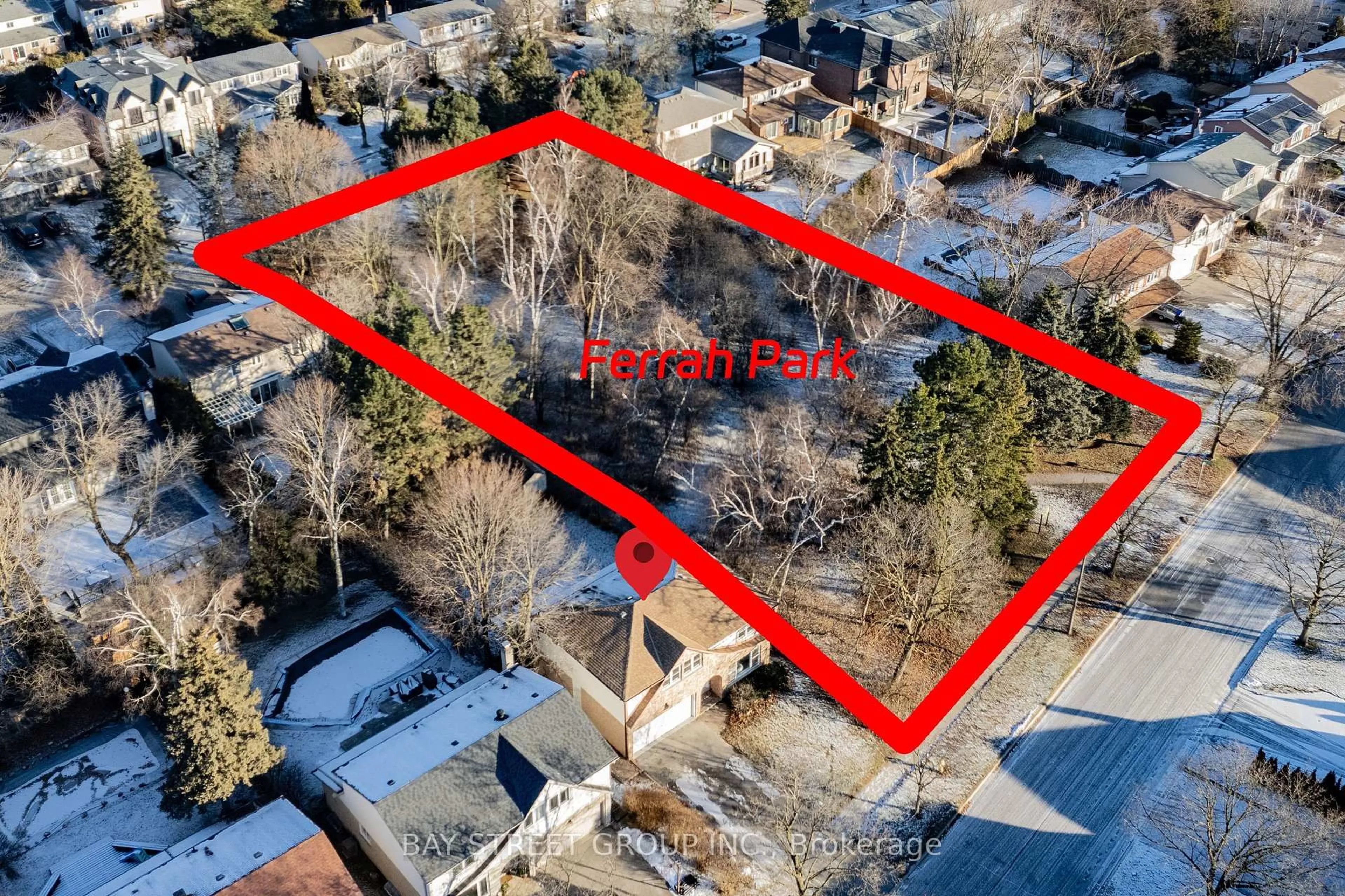 A pic from outside/outdoor area/front of a property/back of a property/a pic from drone, street for 34 Ferrah St, Markham Ontario L3R 1N5