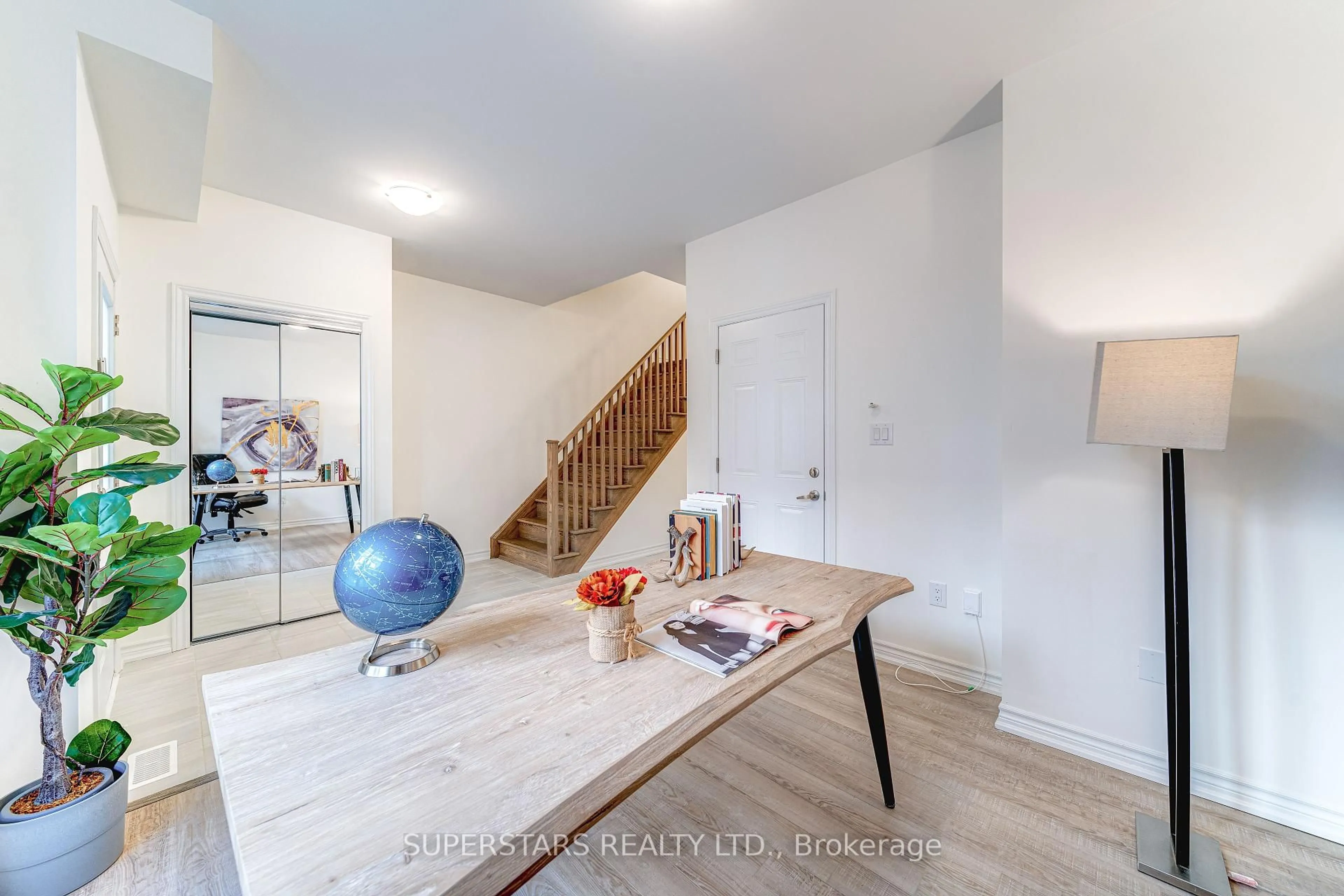 A pic of a room for 22 Imperial College Lane, Markham Ontario L6E 0V6