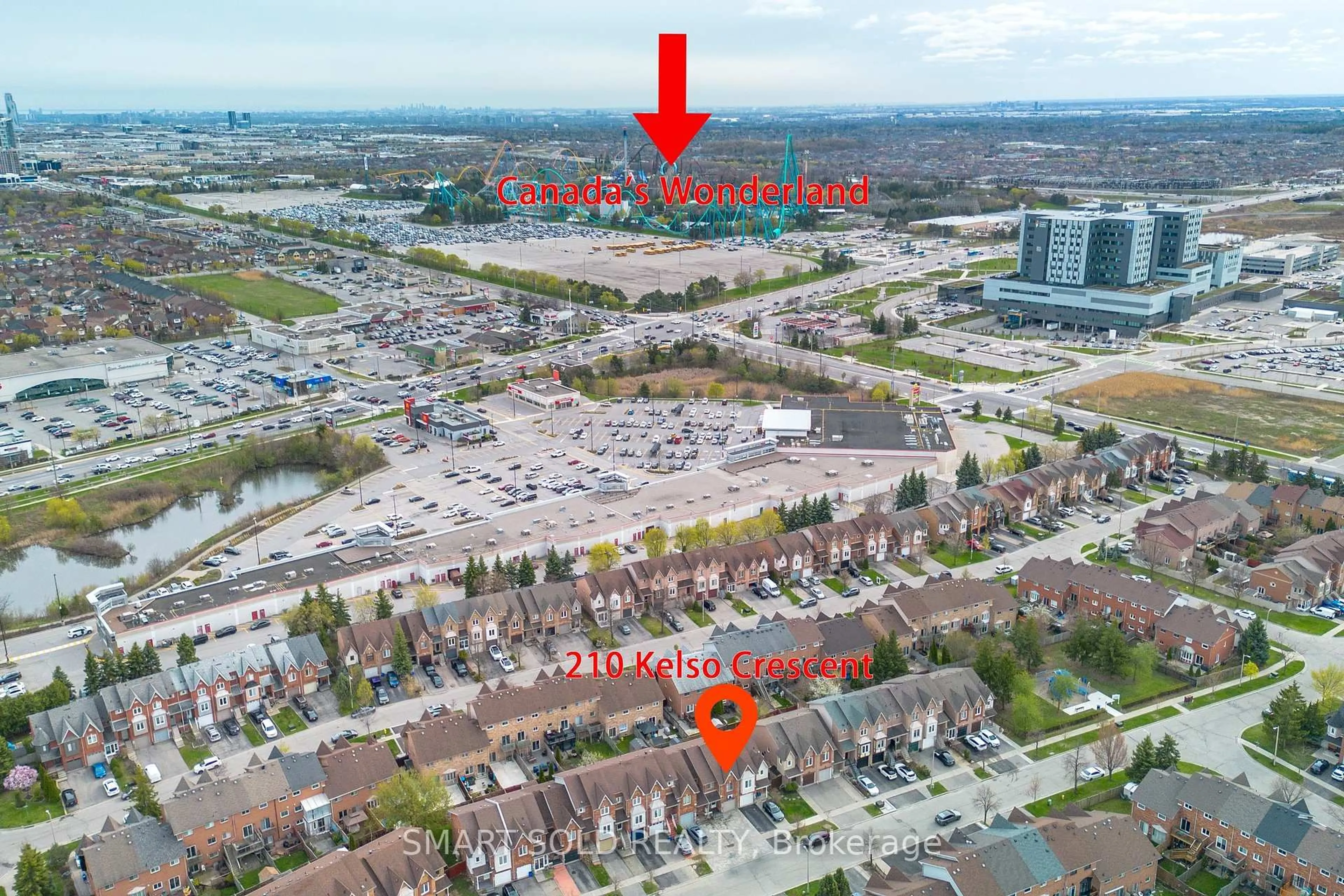 A pic from outside/outdoor area/front of a property/back of a property/a pic from drone, street for 210 Kelso Cres, Vaughan Ontario L6A 2C9