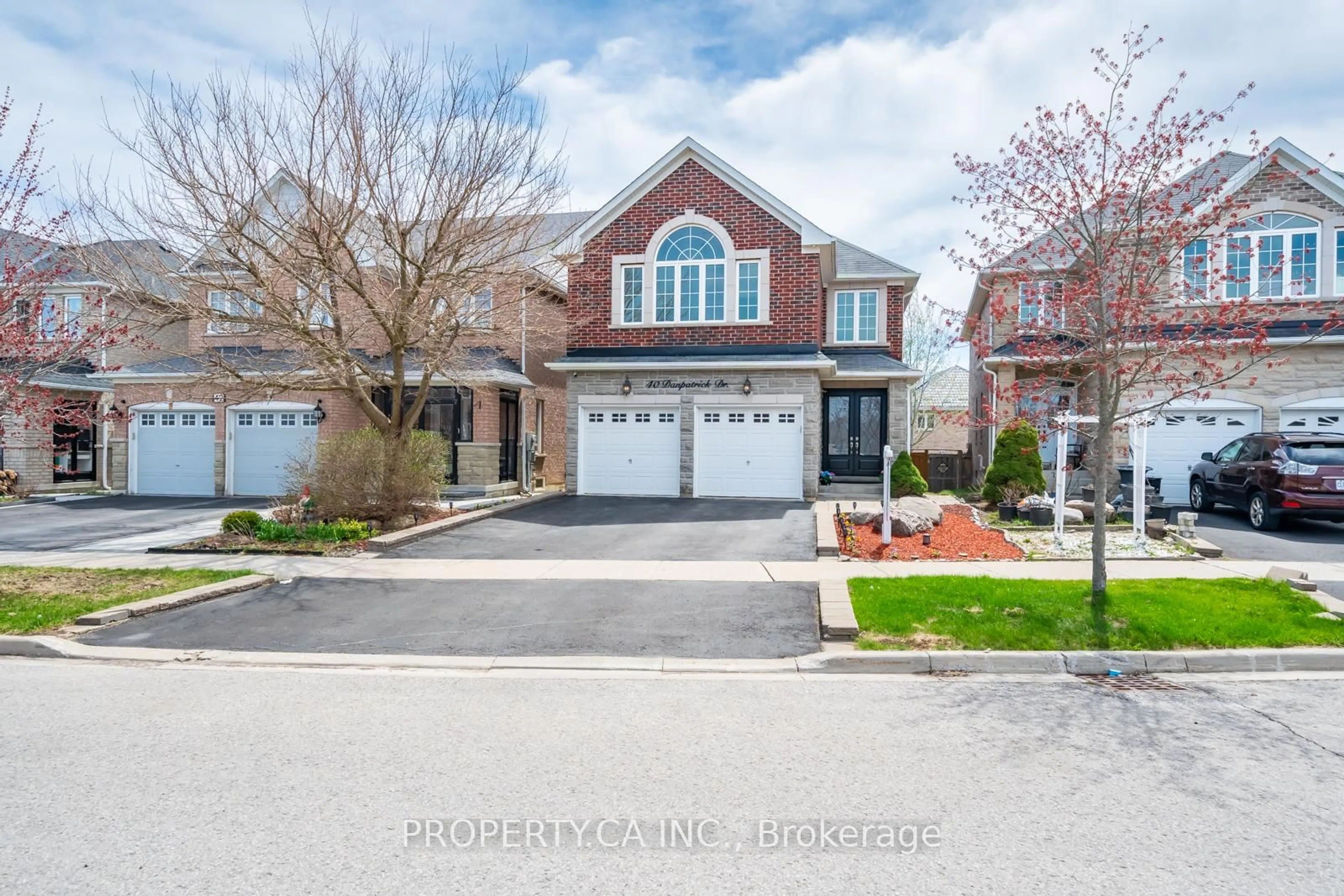 Unknown for 40 Dan Patrick Dr, Richmond Hill Ontario L4S 2S7