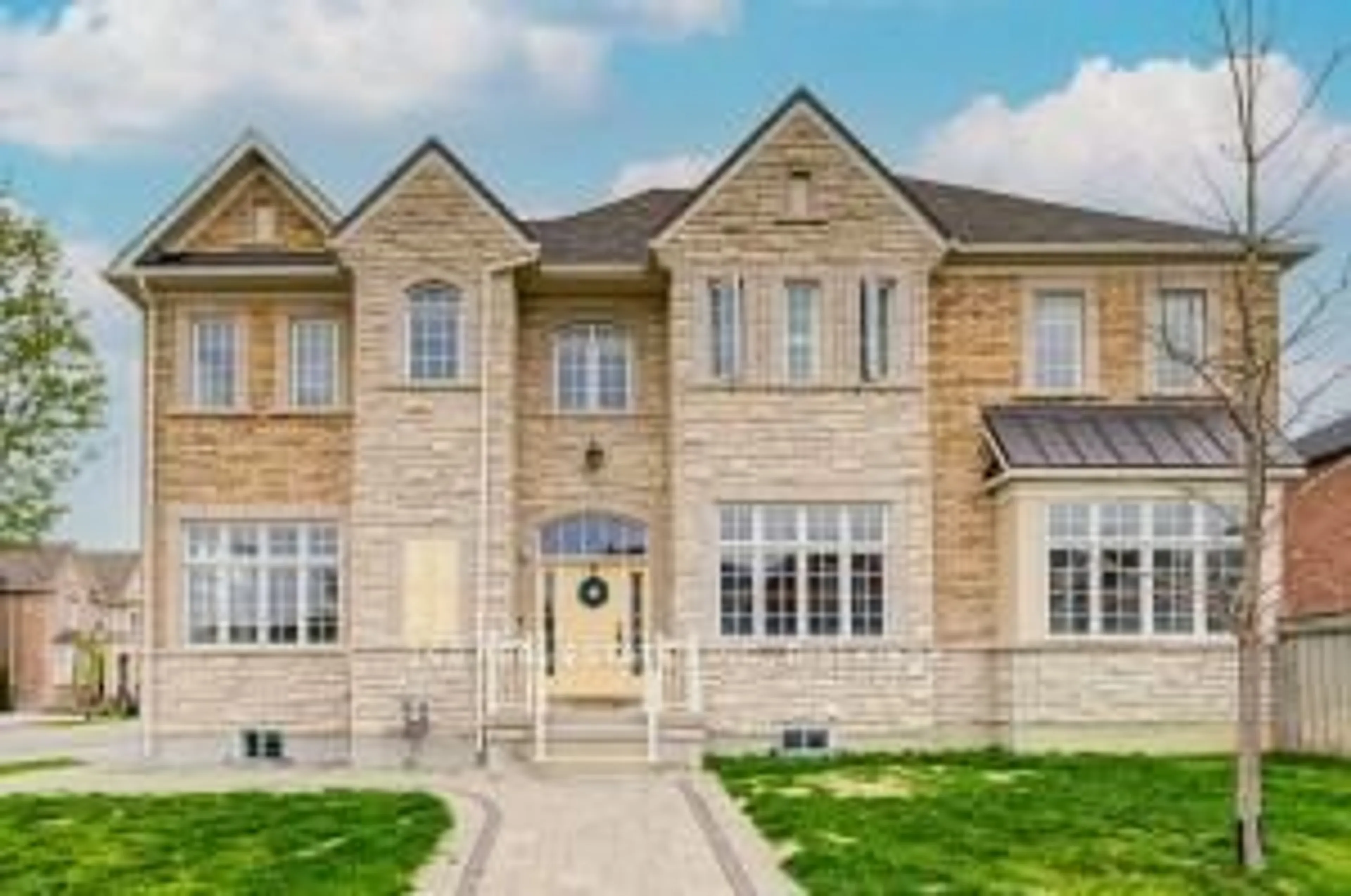 Home with brick exterior material, street for 55 Major Cres, Aurora Ontario L4G 0X5